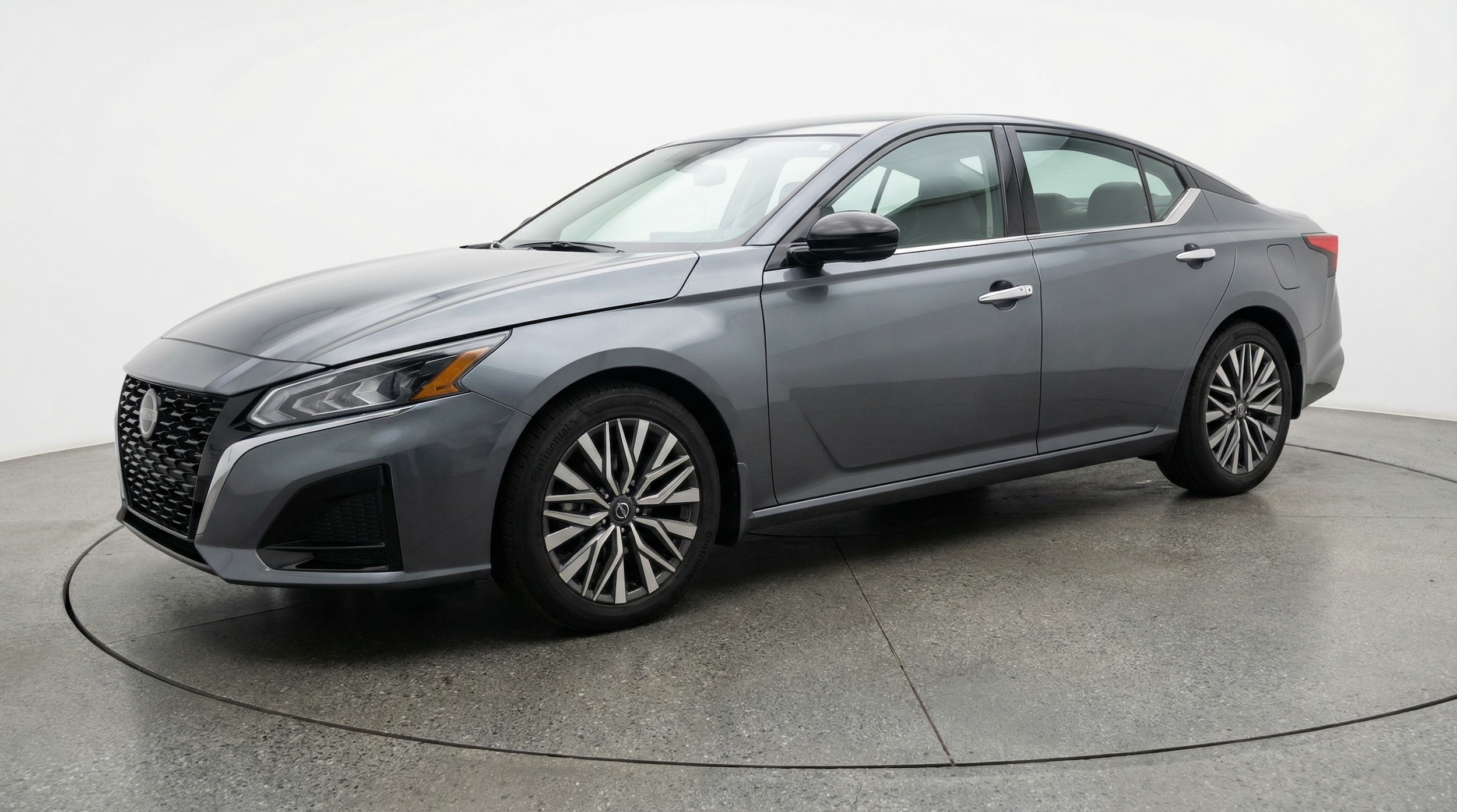 Thumbnail: 2025 Nissan Altima - 3