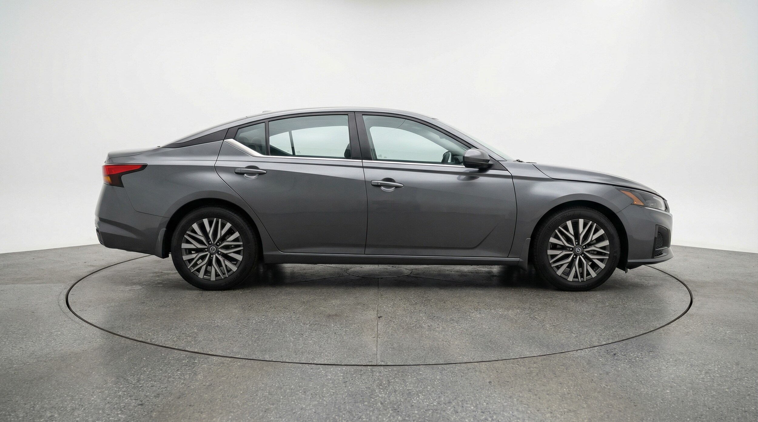 Thumbnail: 2025 Nissan Altima - 8