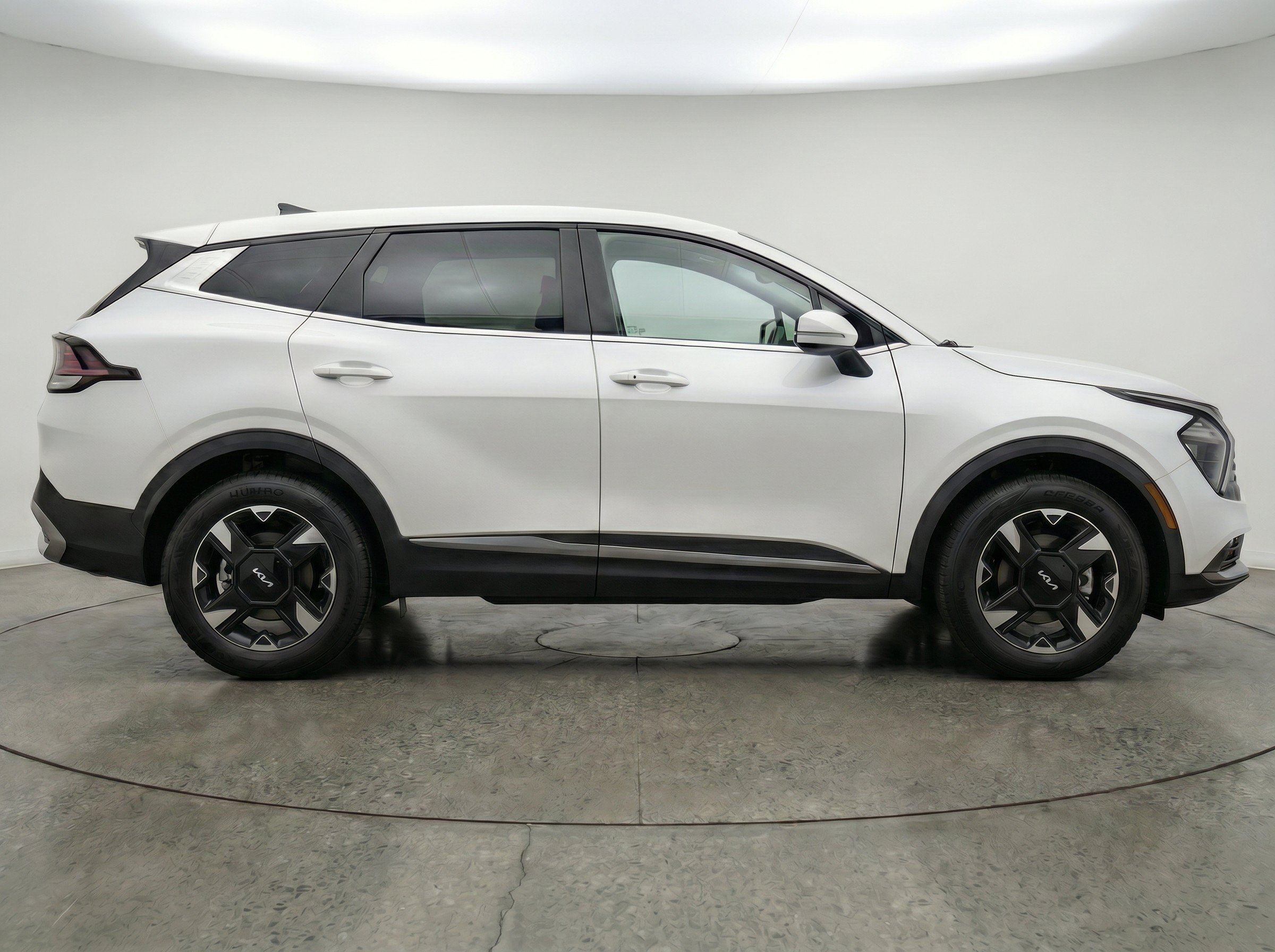 Thumbnail: 2026 Kia Sportage - 11