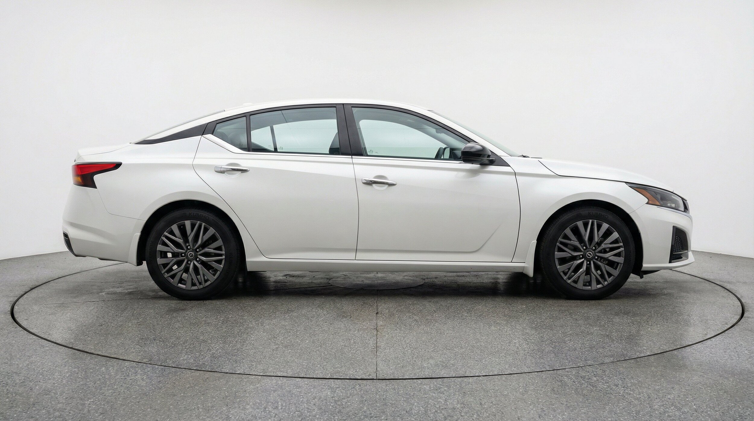 Thumbnail: 2025 Nissan Altima - 11