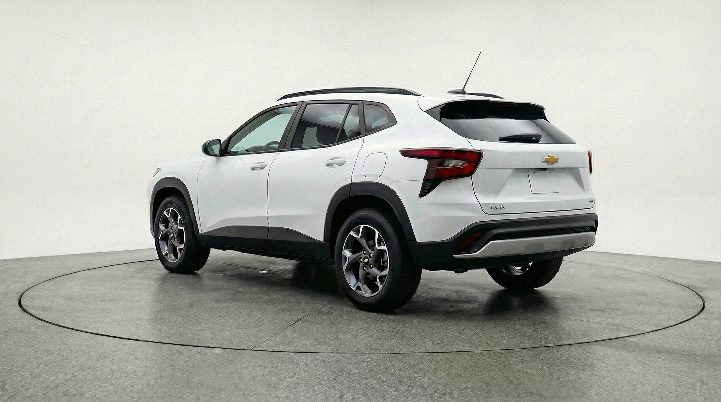 Thumbnail: 2025 Chevrolet Trax - 5