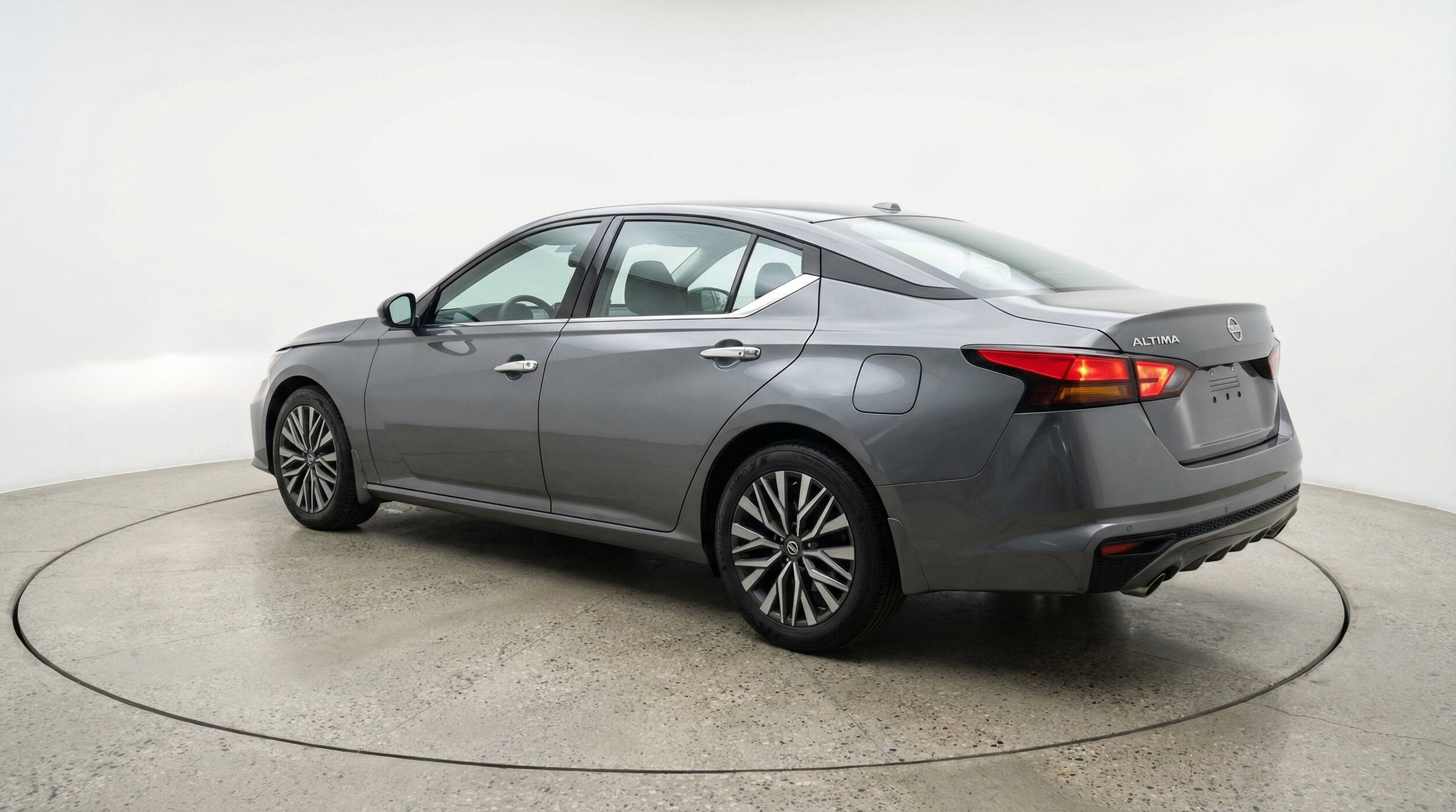 Thumbnail: 2025 Nissan Altima - 6