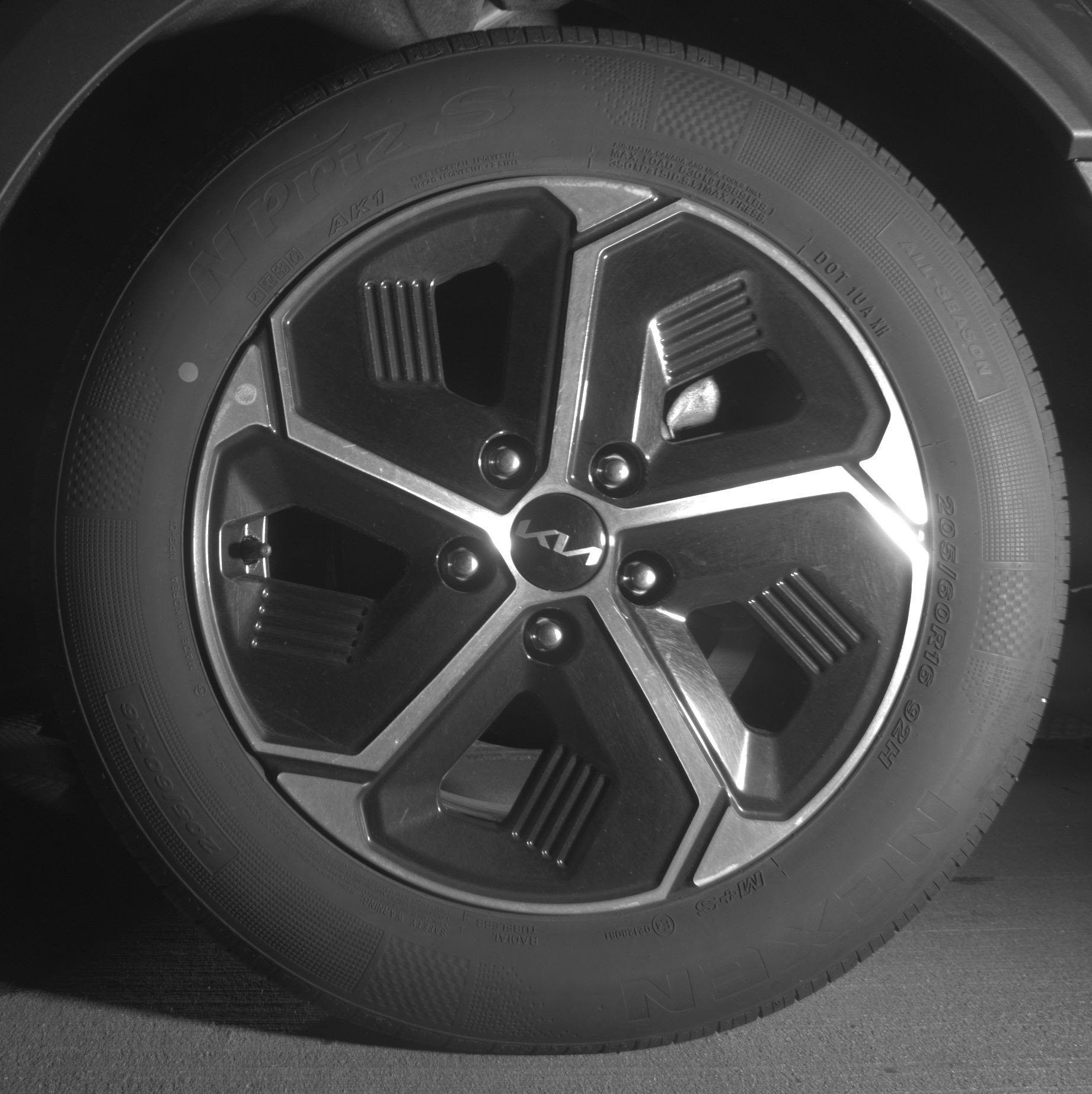 Thumbnail: 2026 Kia Niro - 14
