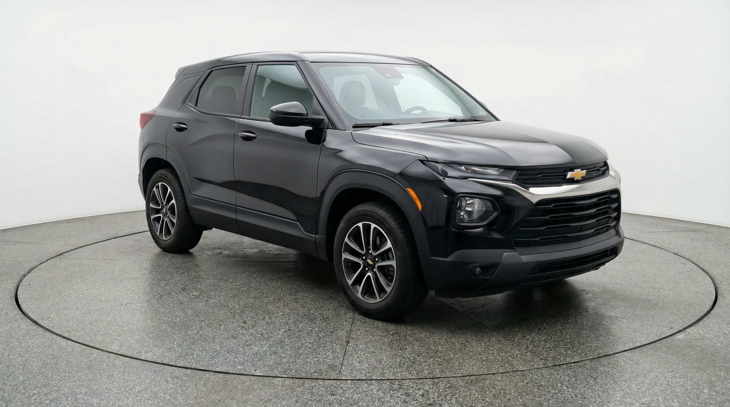 Thumbnail: 2025 Chevrolet TrailBlazer - 1