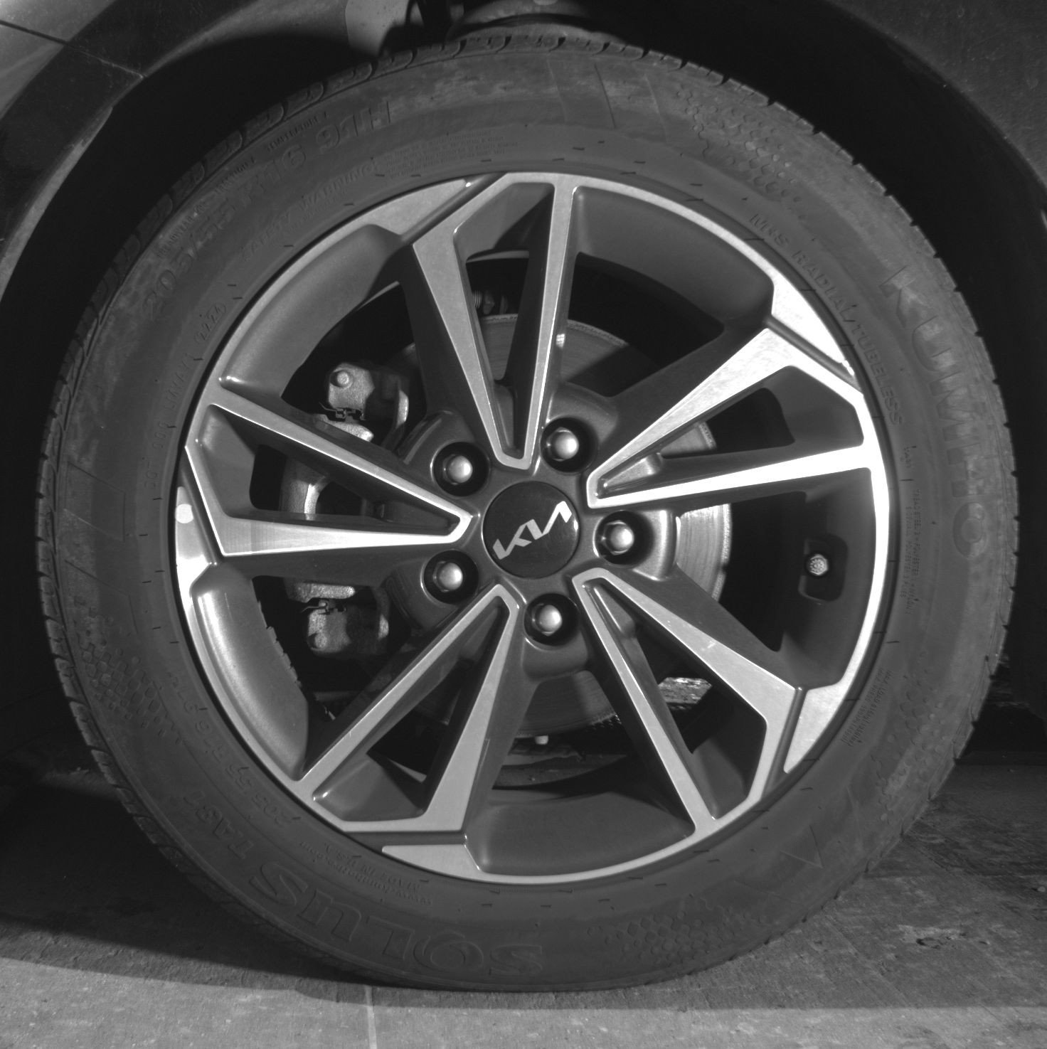 Thumbnail: 2024 Kia Forte - 19