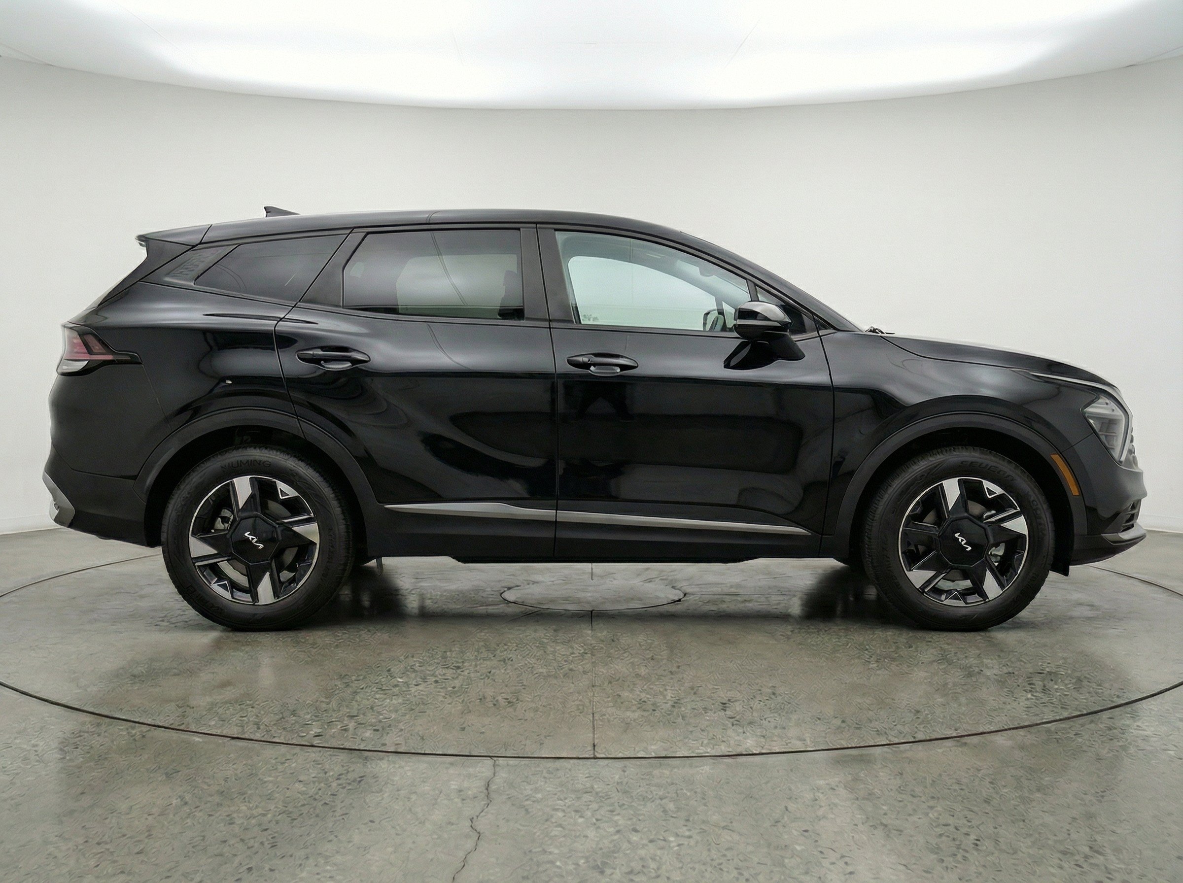 Thumbnail: 2026 Kia Sportage - 11