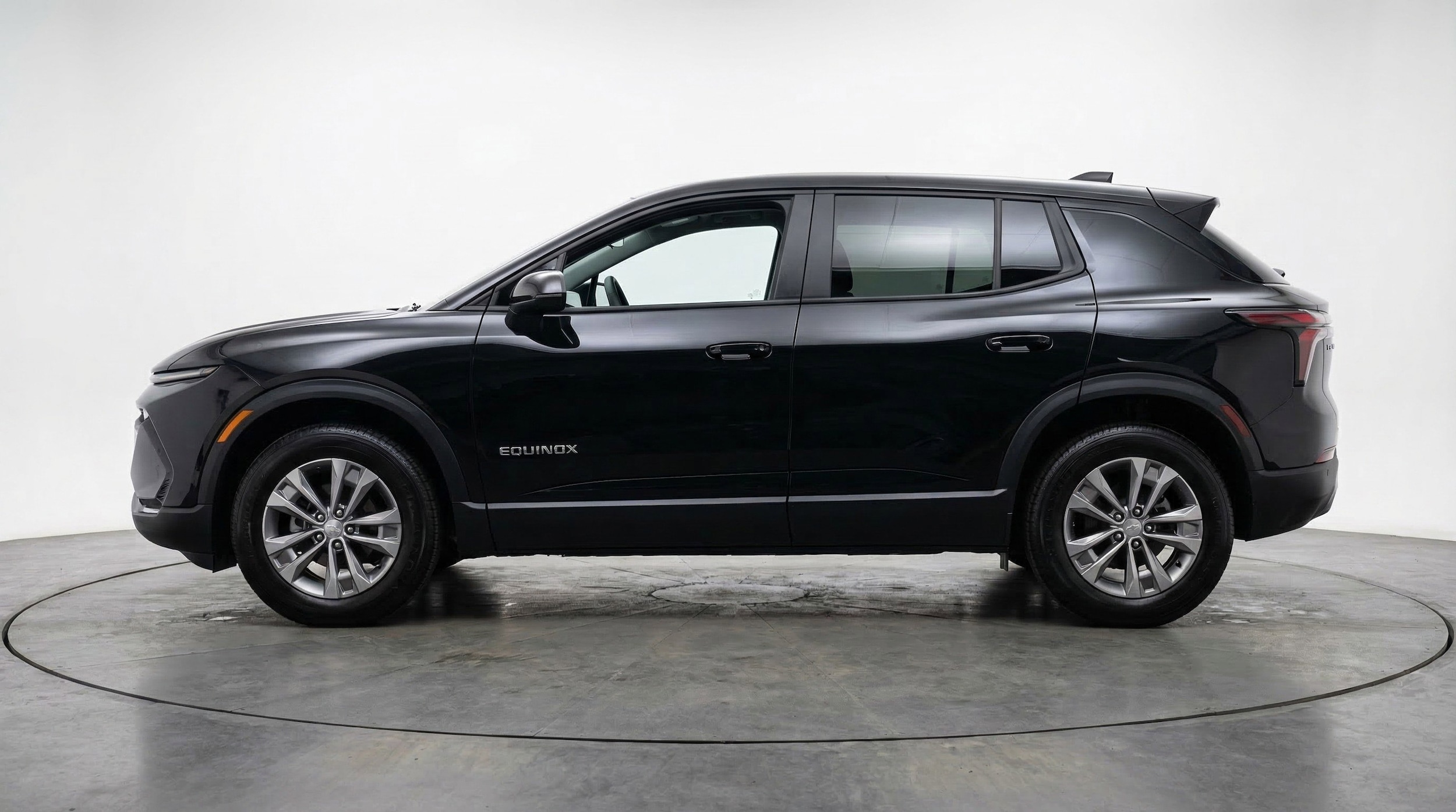 Thumbnail: 2025 Chevrolet Equinox - 5