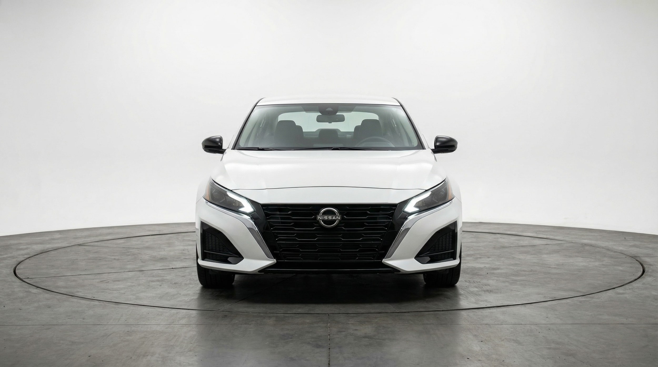 Thumbnail: 2025 Nissan Altima - 2