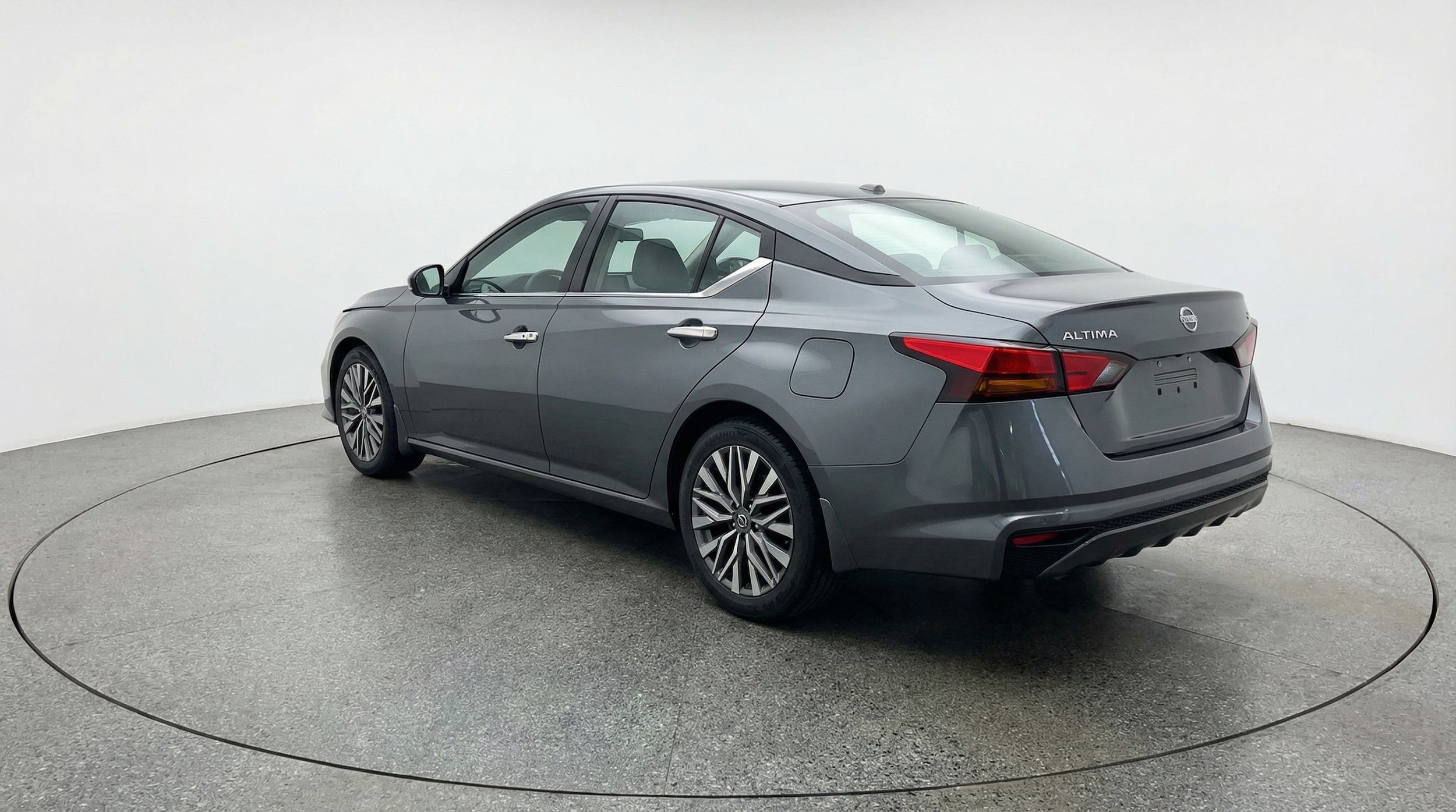 Thumbnail: 2025 Nissan Altima - 5