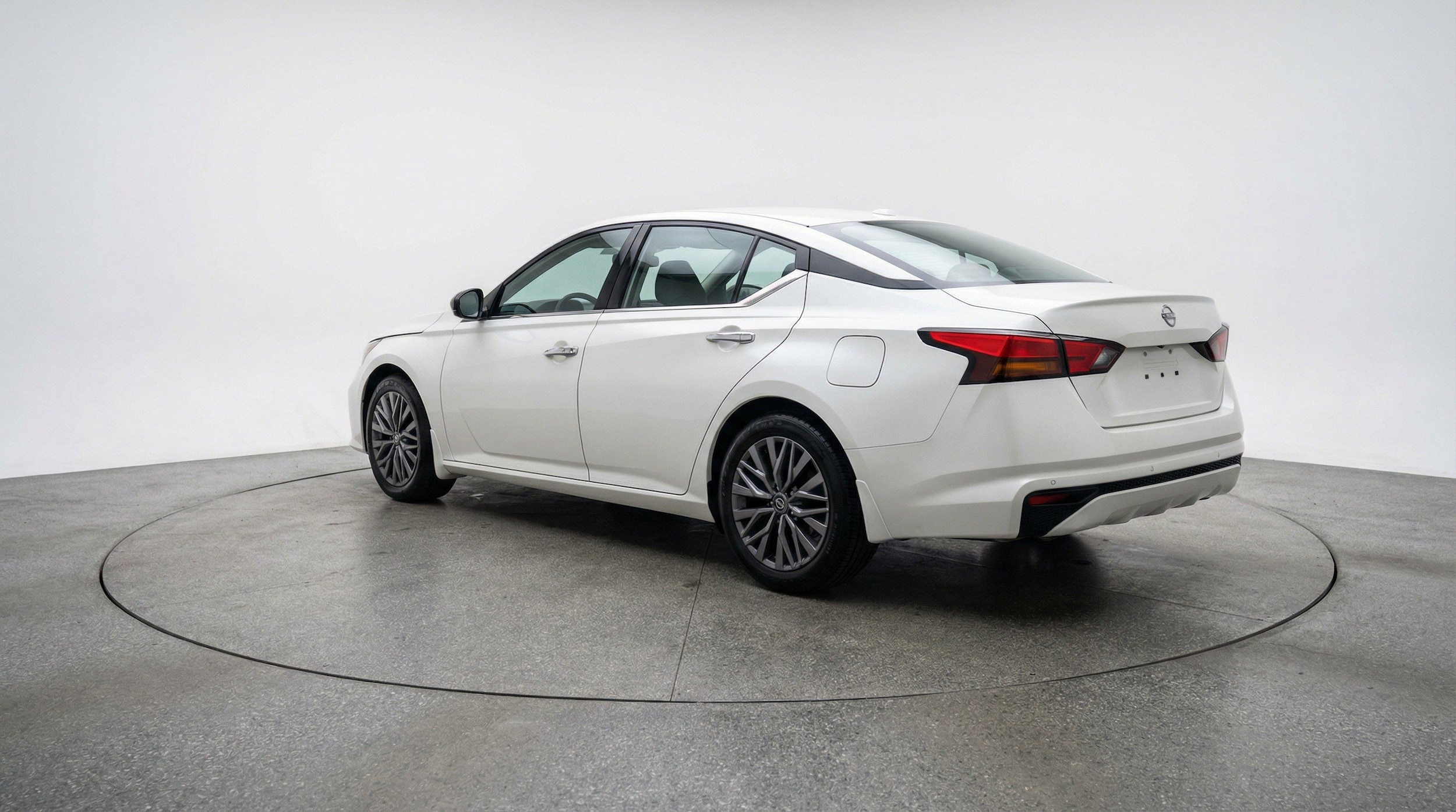 Thumbnail: 2025 Nissan Altima - 6