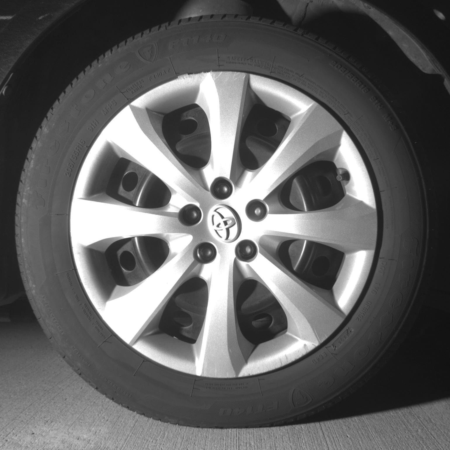 Thumbnail: 2025 Toyota Corolla - 10