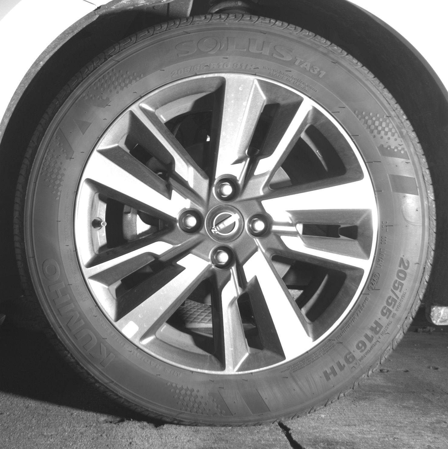 Thumbnail: 2025 Nissan Versa - 9