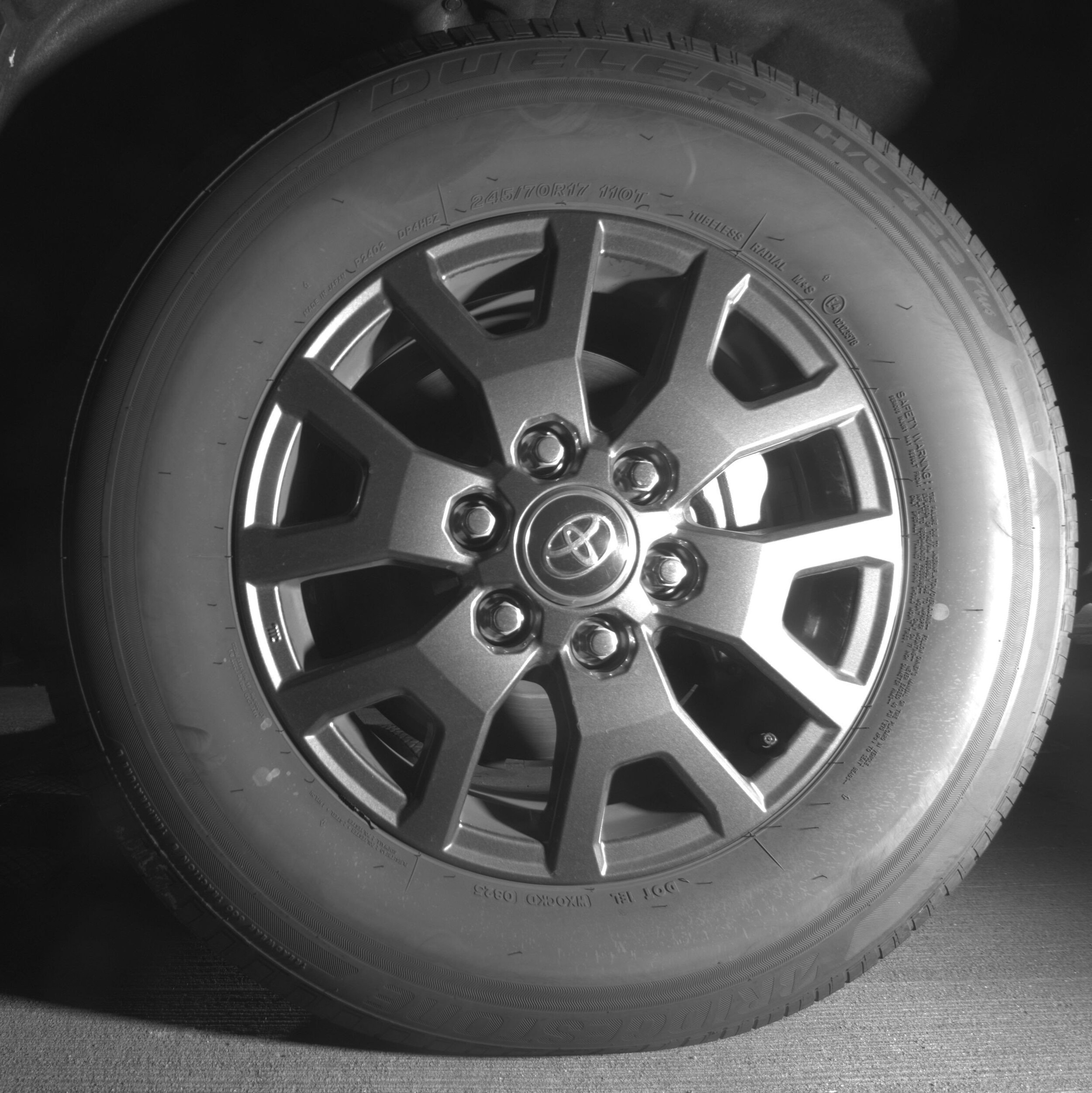 Thumbnail: 2025 Toyota 4Runner - 12