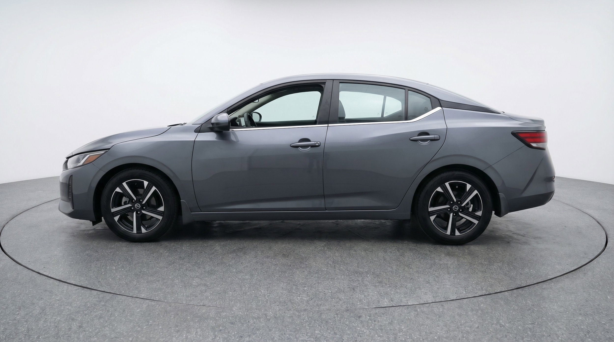 Thumbnail: 2025 Nissan Sentra - 5