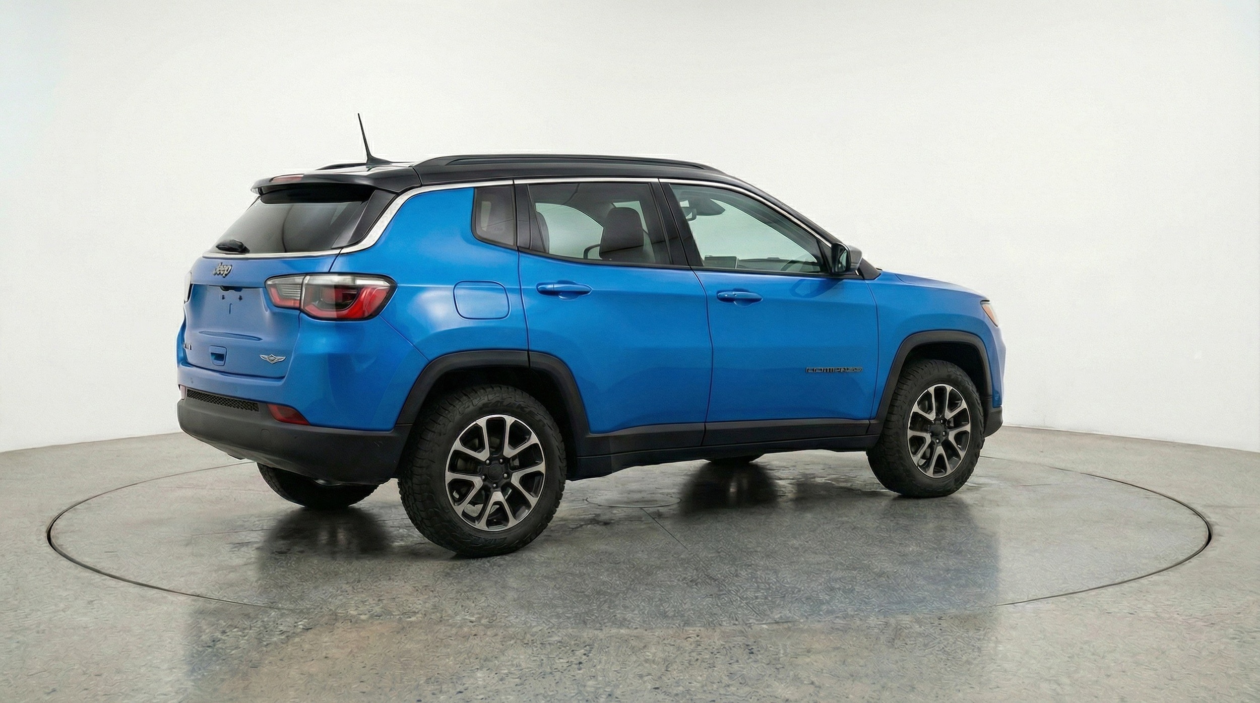 Thumbnail: 2025 Jeep Compass - 9