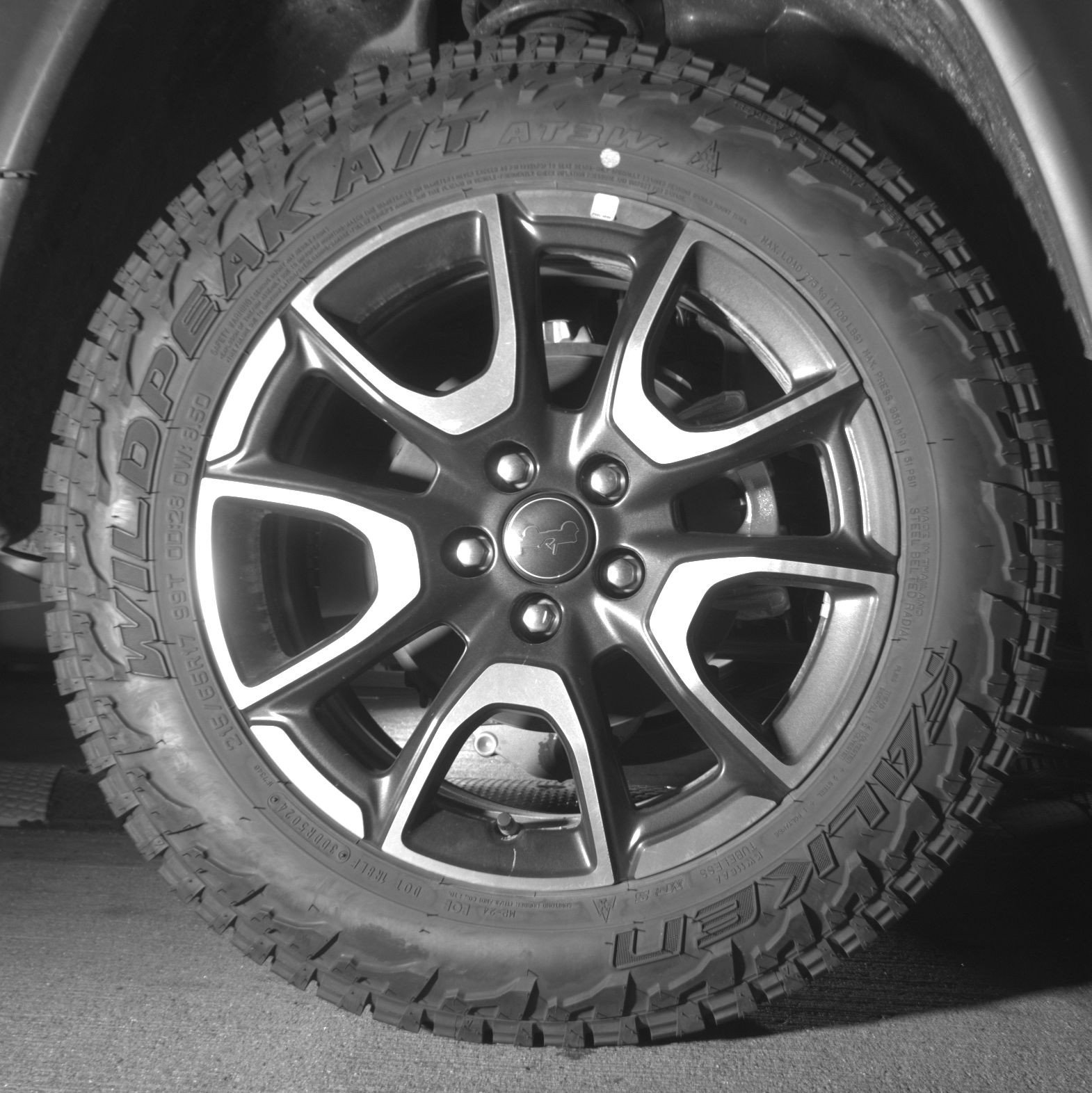 Thumbnail: 2025 Jeep Compass - 15