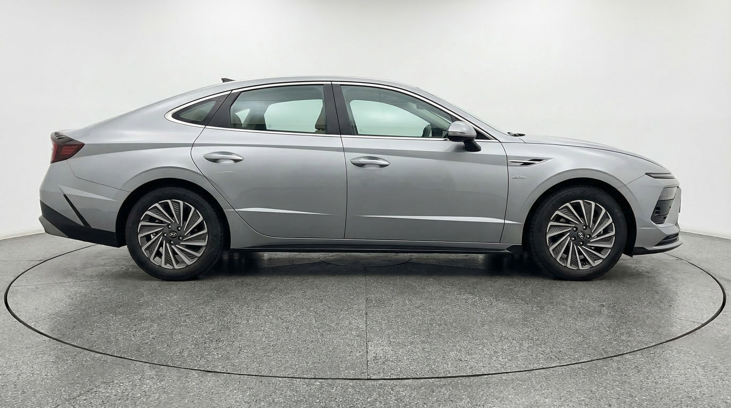 Thumbnail: 2025 Hyundai Sonata - 11