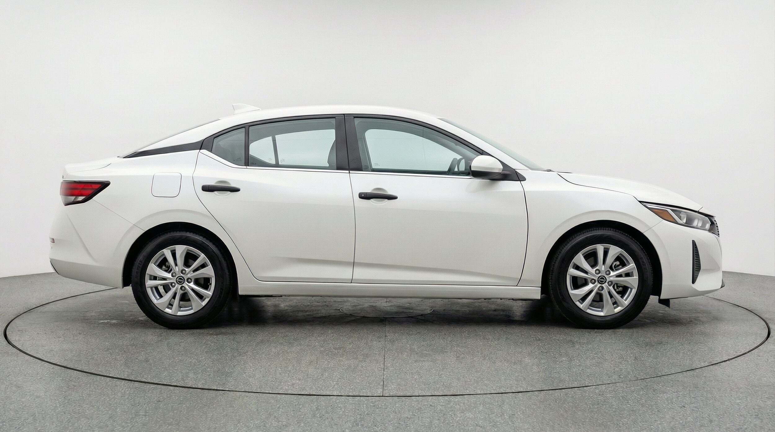 Thumbnail: 2025 Nissan Sentra - 11