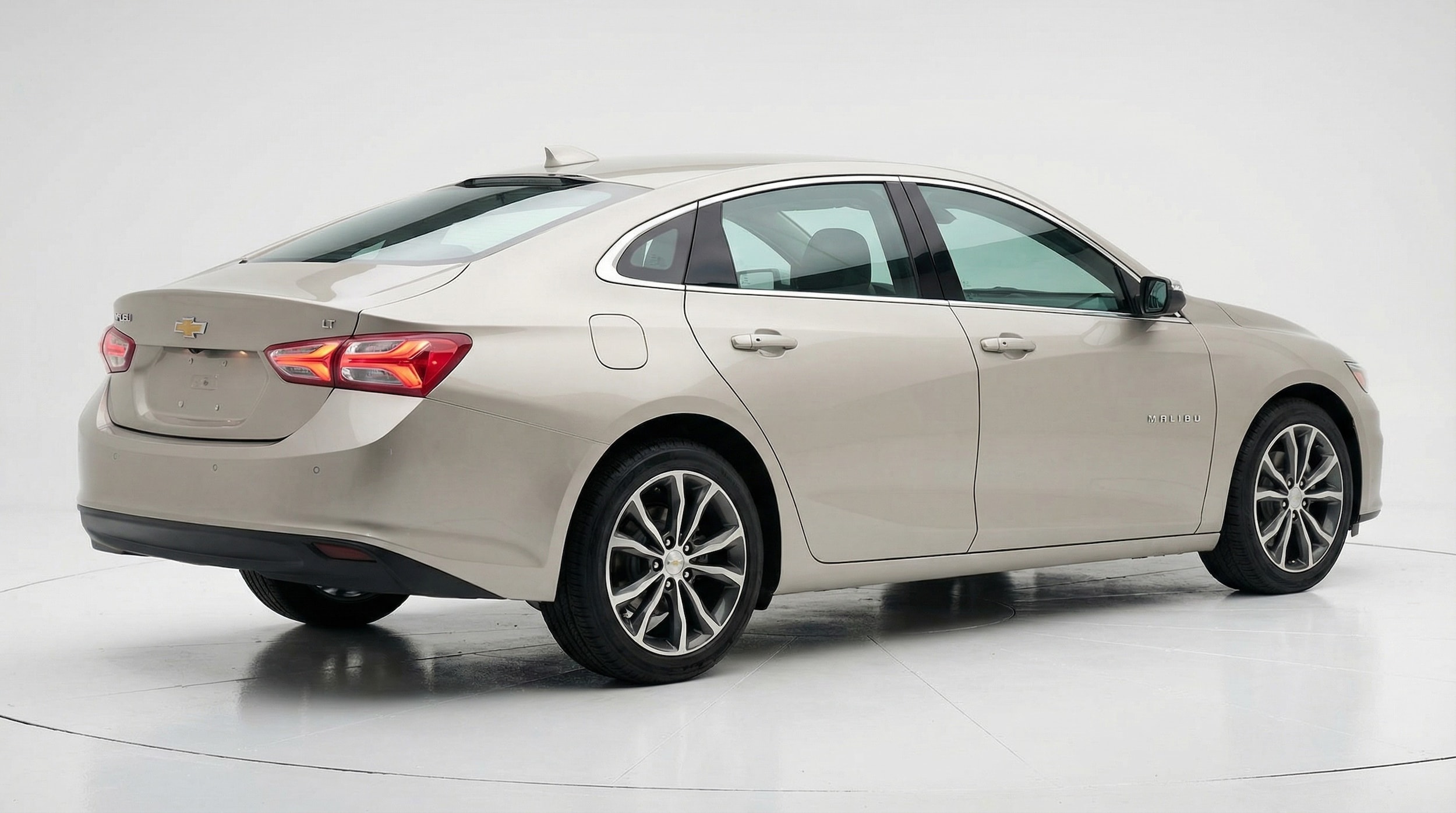 Thumbnail: 2024 Chevrolet Malibu - 7