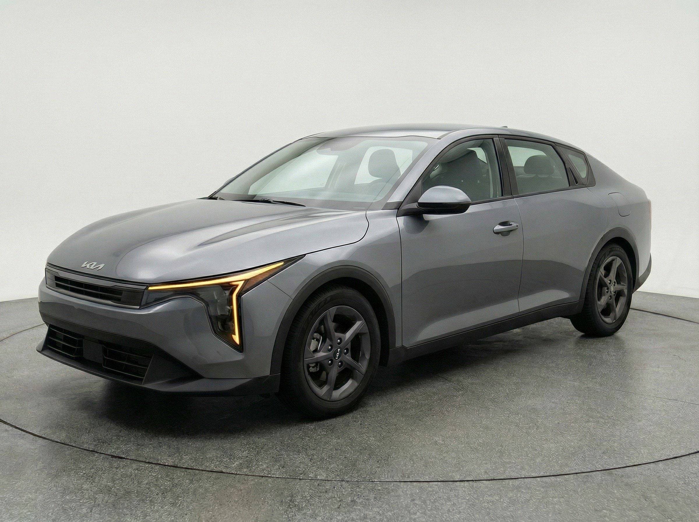 Thumbnail: 2025 Kia K4 - 3