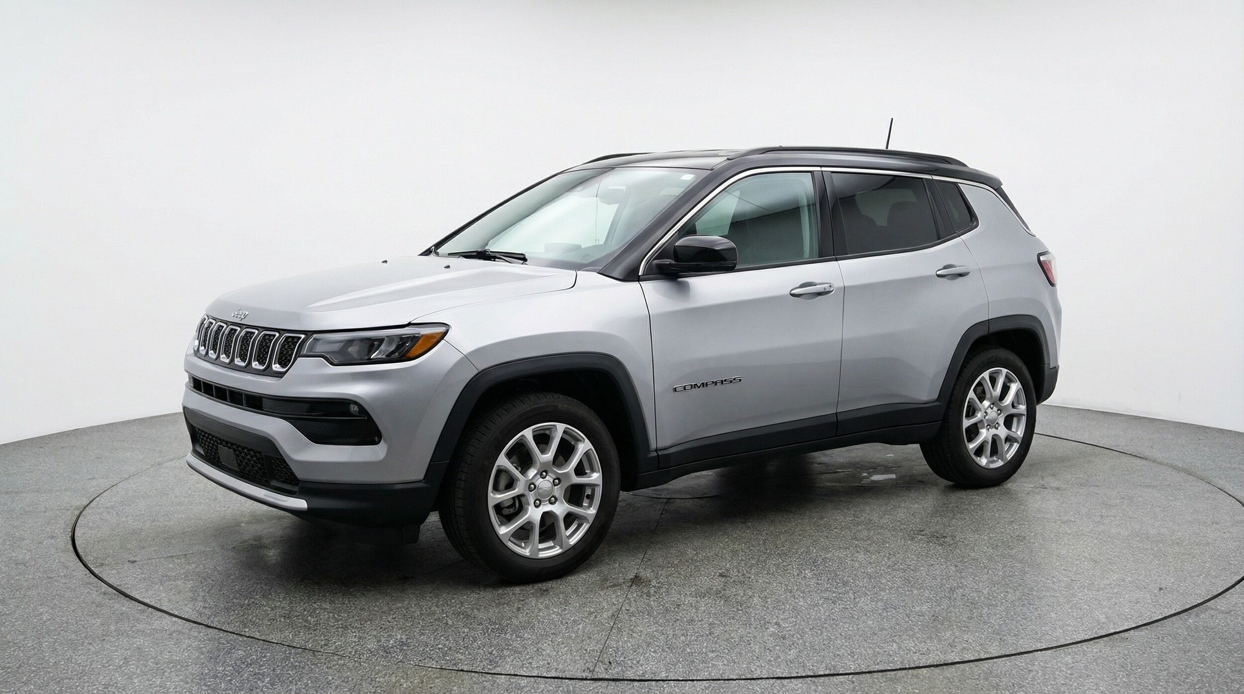 Thumbnail: 2025 Jeep Compass - 3