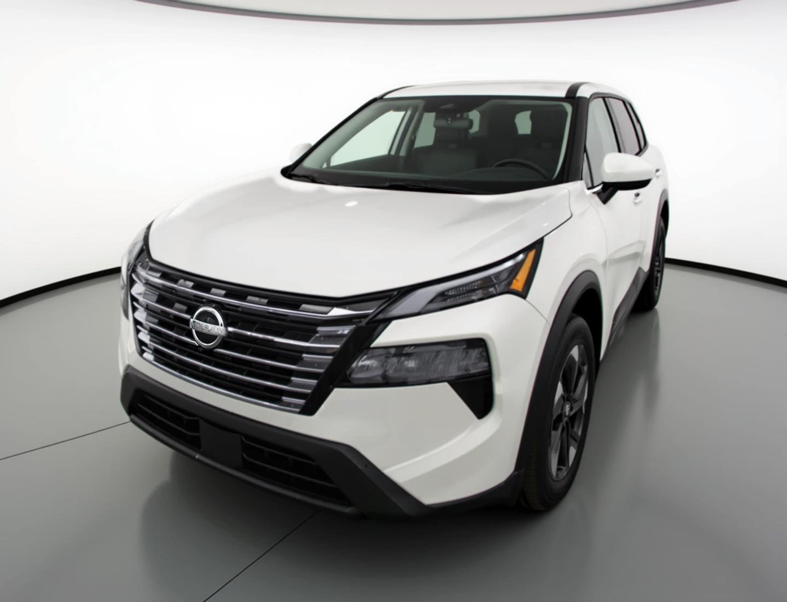 Thumbnail: 2025 Nissan Rogue - 3