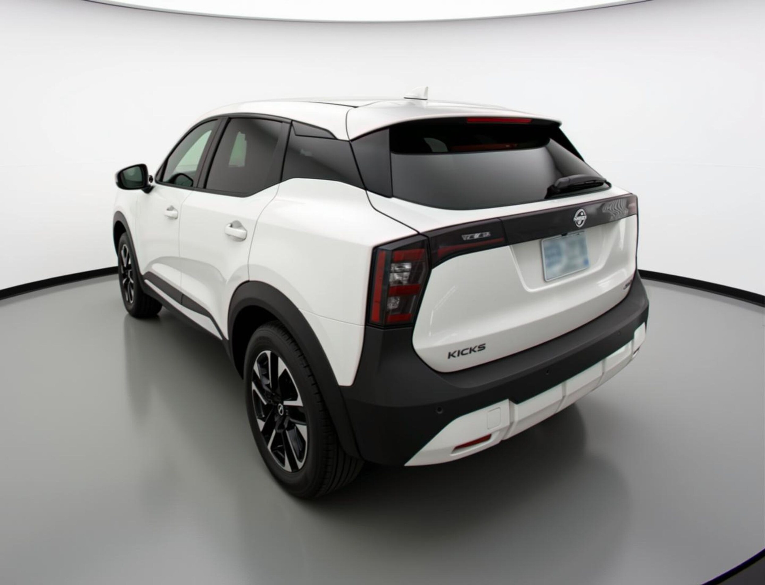 Thumbnail: 2025 Nissan Kicks - 5
