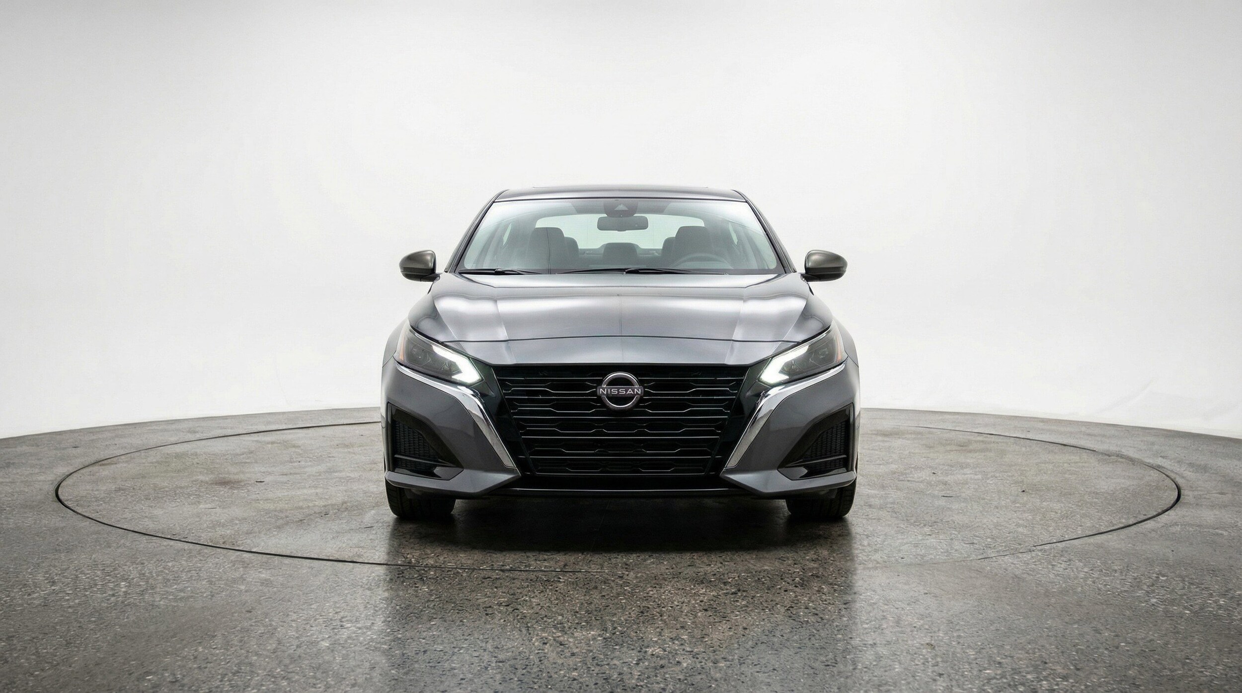 Thumbnail: 2025 Nissan Altima - 2