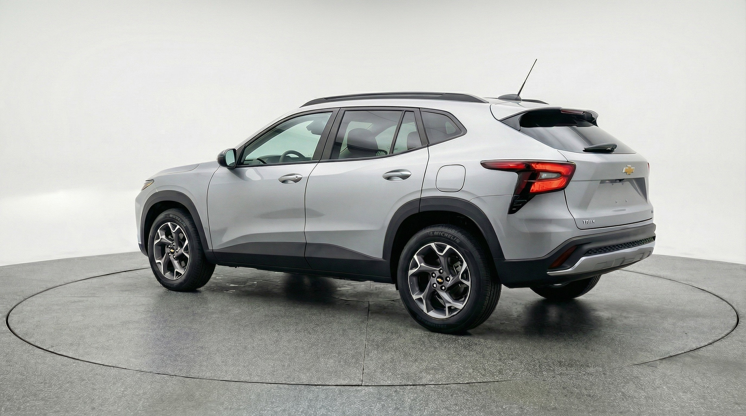Thumbnail: 2025 Chevrolet Trax - 6