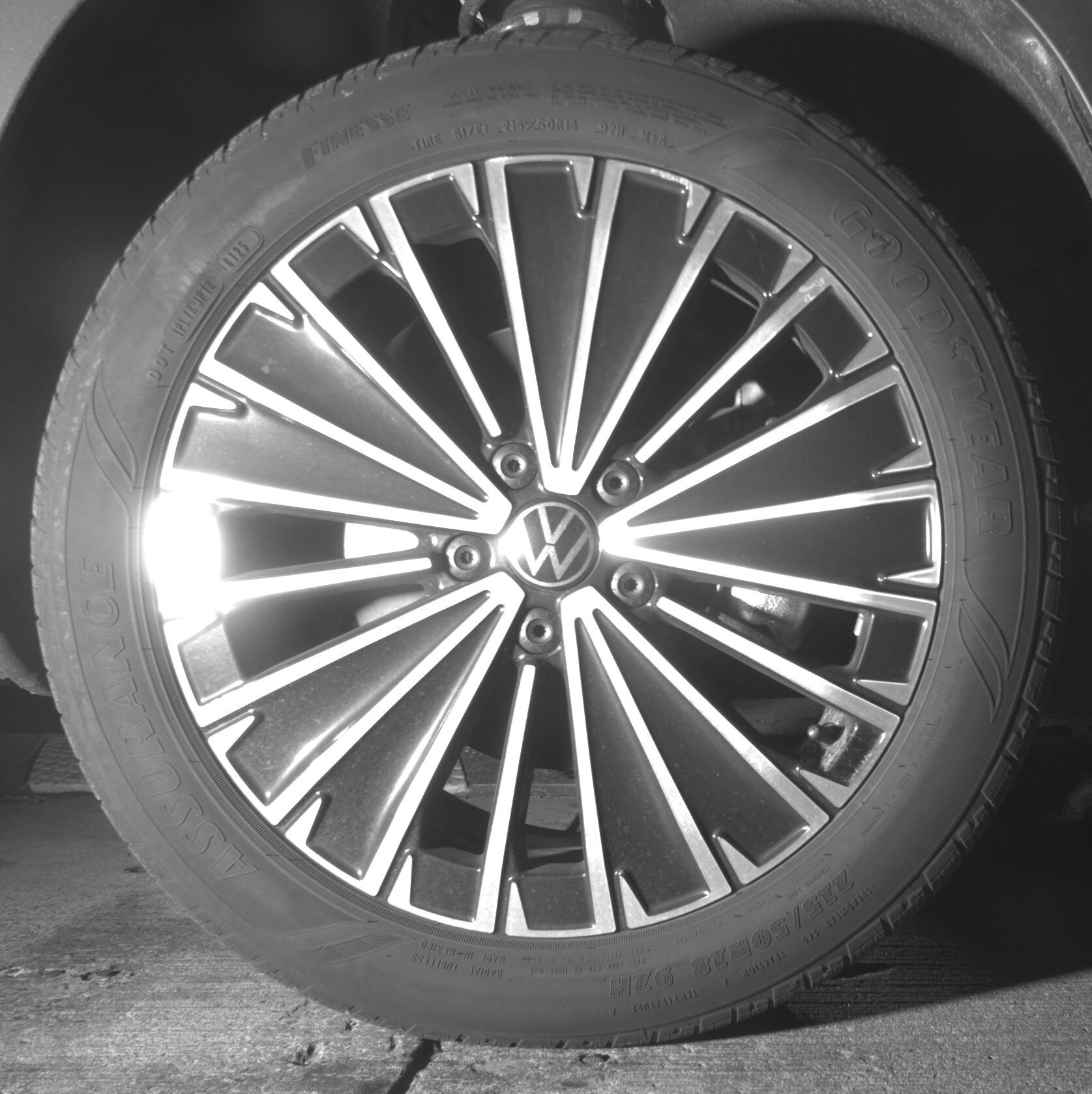 Thumbnail: 2025 Volkswagen Taos - 10