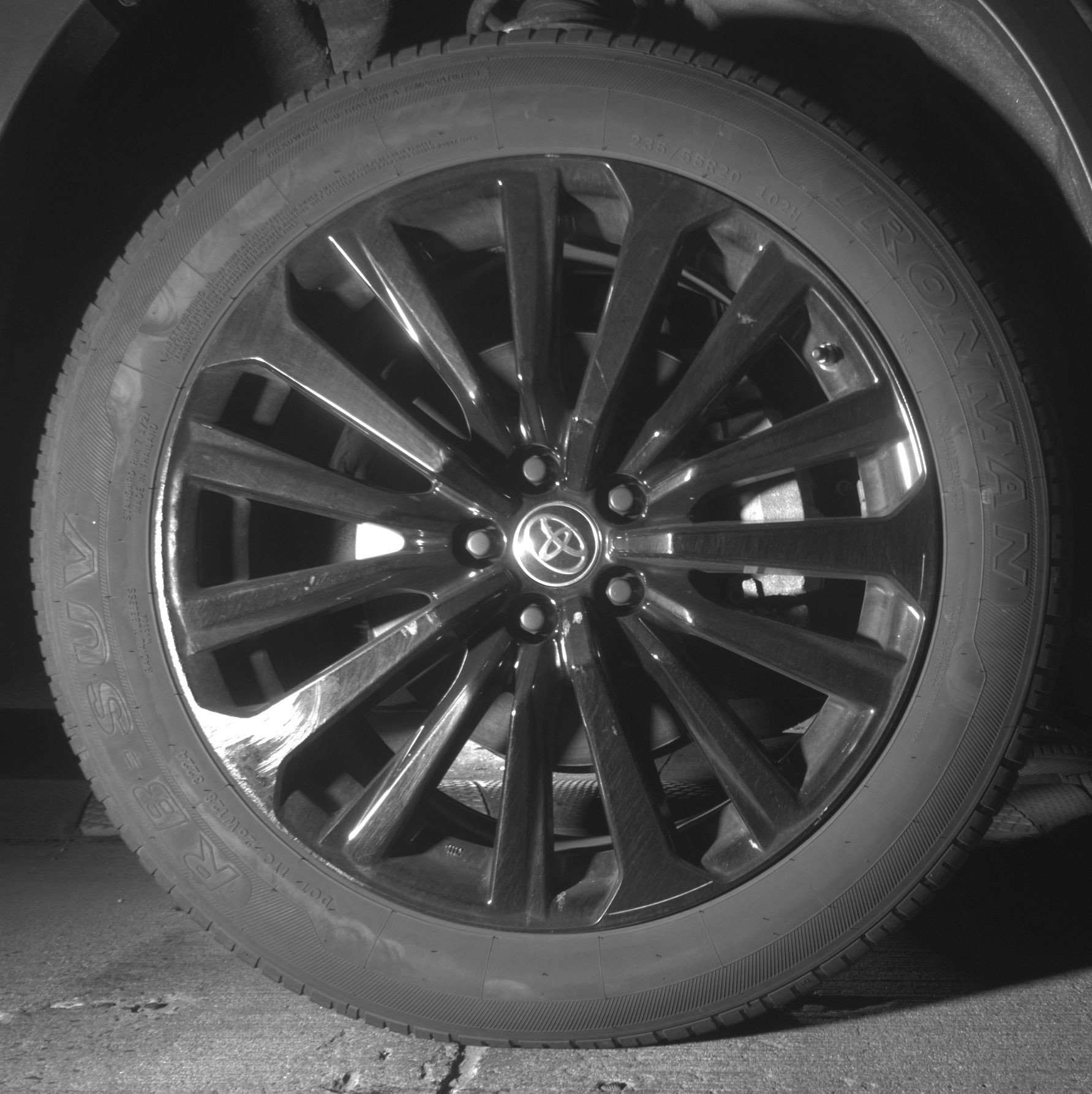 Thumbnail: 2025 Toyota Highlander - 13