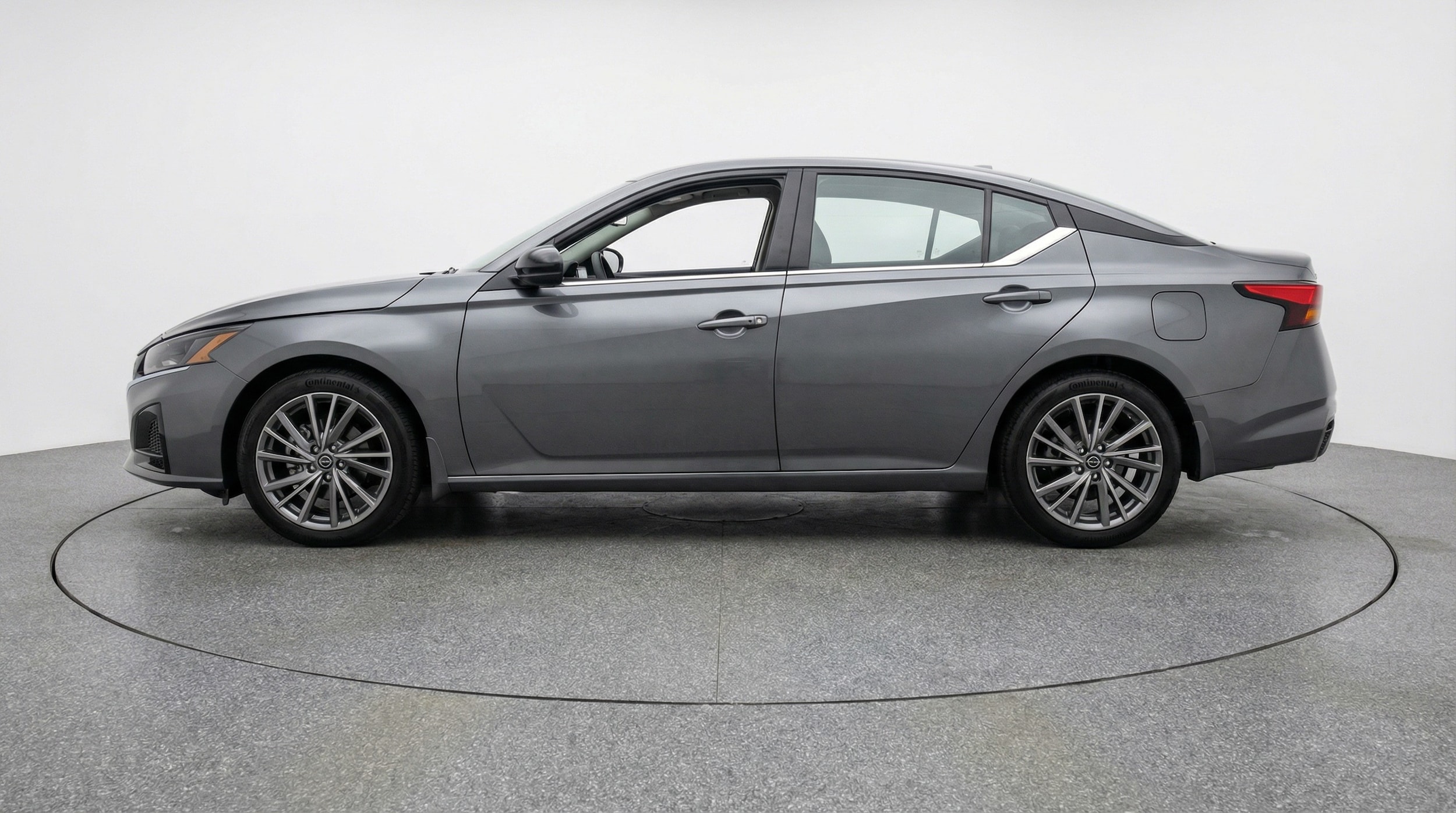 Thumbnail: 2025 Nissan Altima - 4