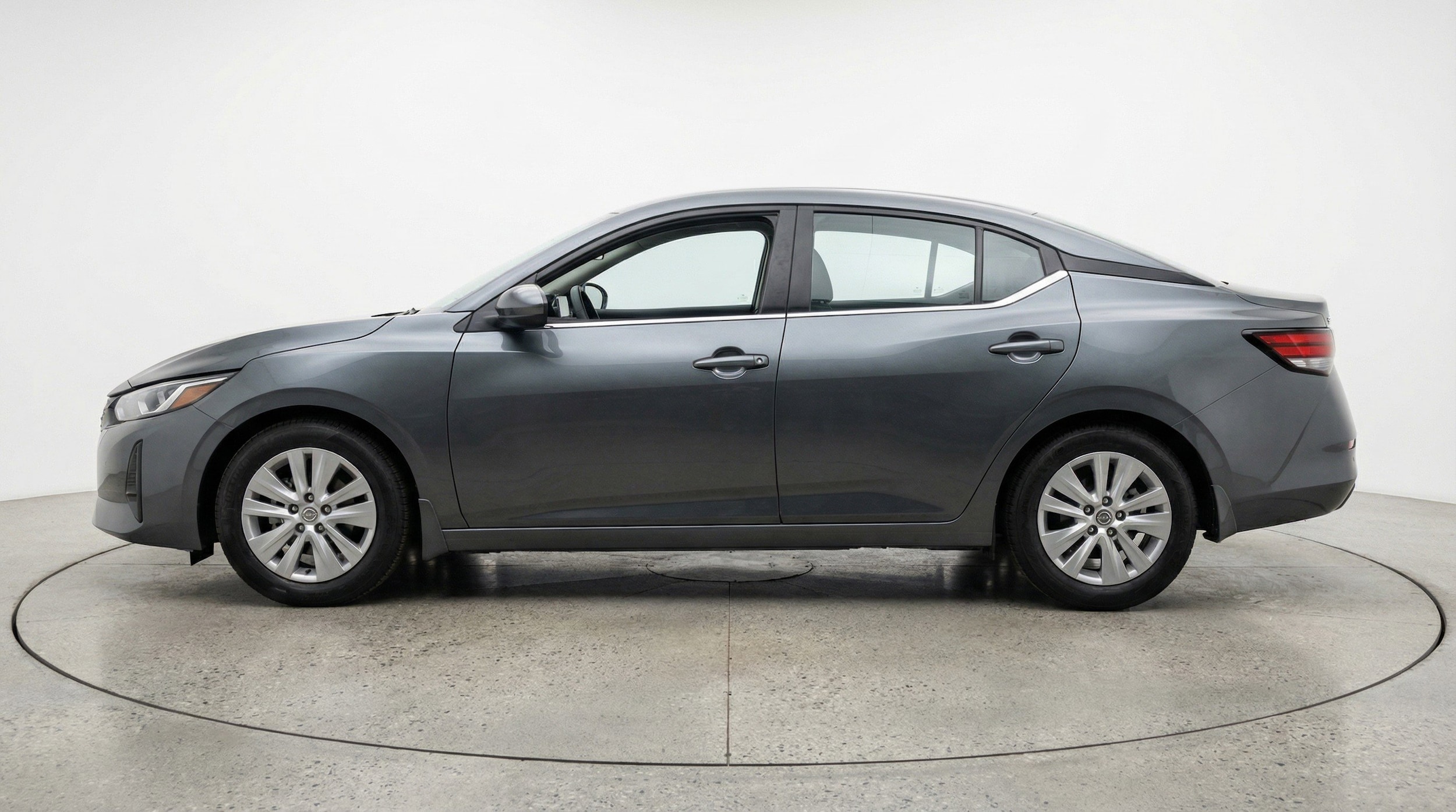 Thumbnail: 2025 Nissan Sentra - 5