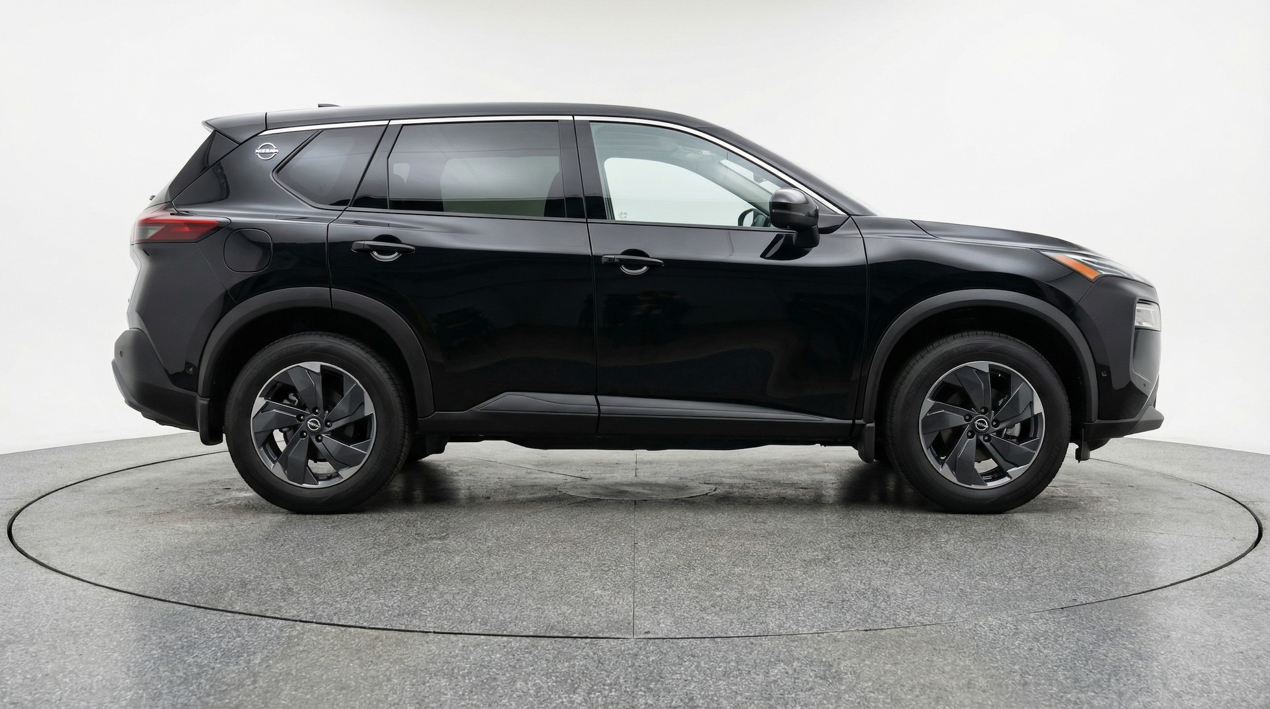 Thumbnail: 2025 Nissan Rogue - 8