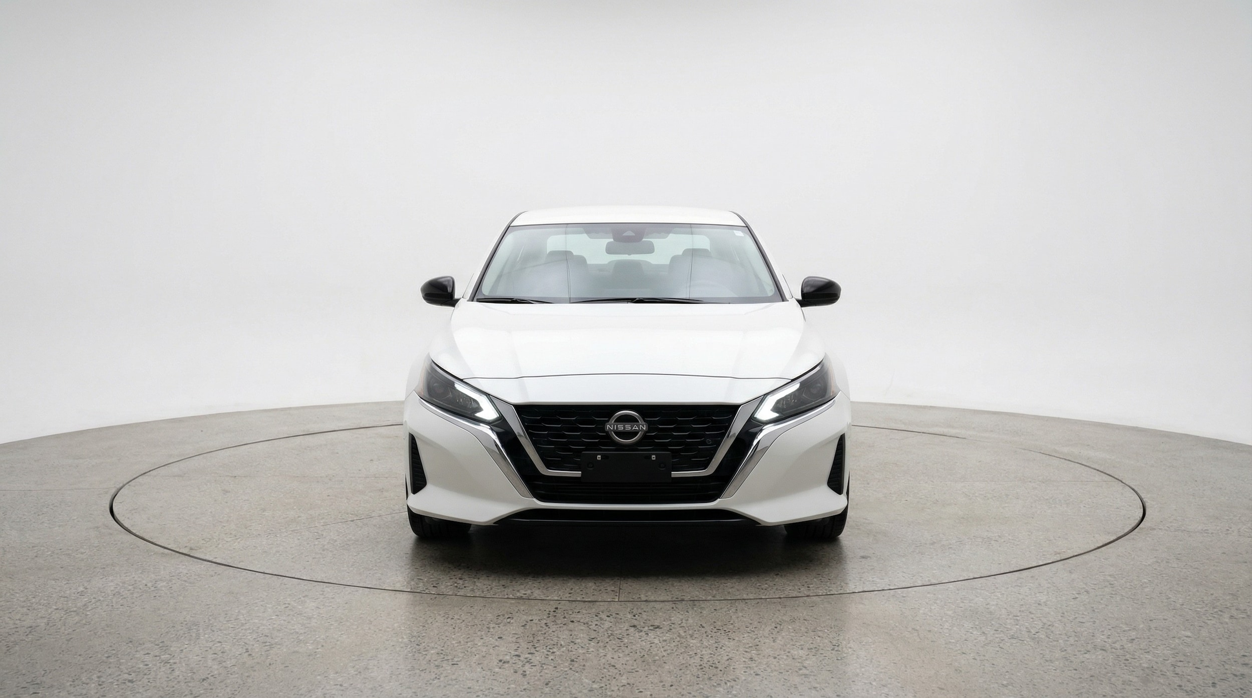 Thumbnail: 2025 Nissan Altima - 2