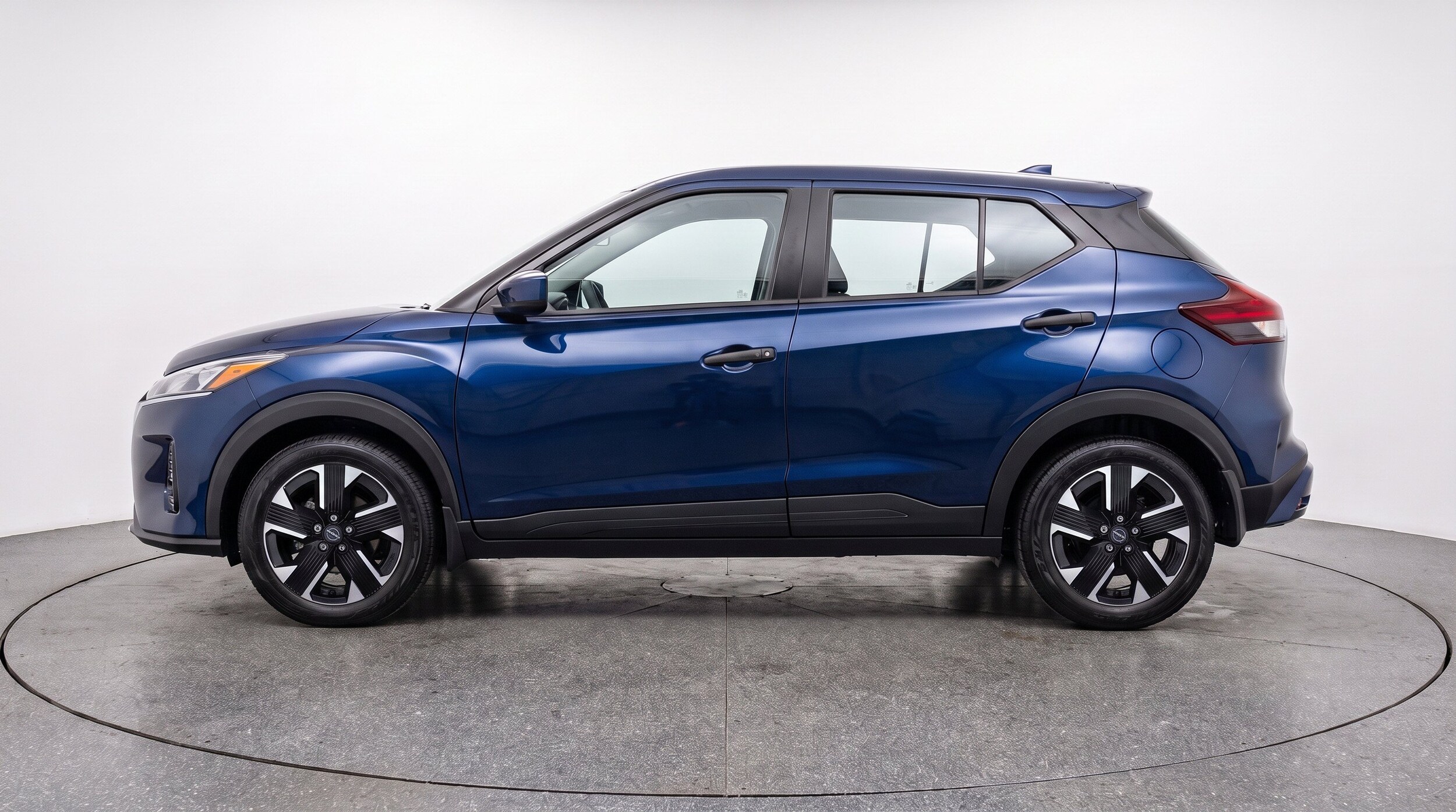 Thumbnail: 2026 Nissan Kicks - 5