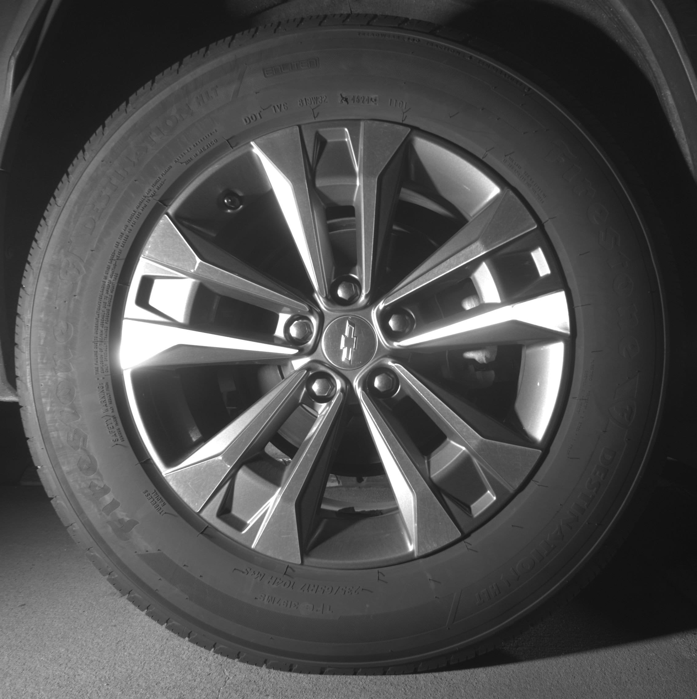 Thumbnail: 2025 Chevrolet Equinox - 15