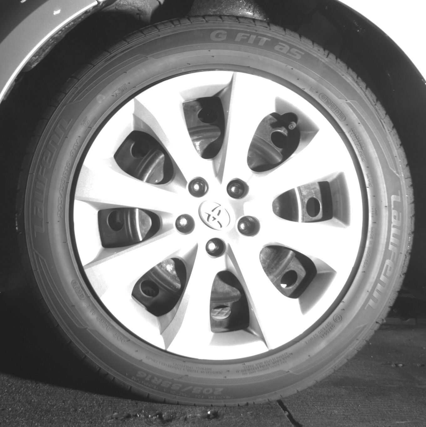 Thumbnail: 2025 Toyota Corolla - 9