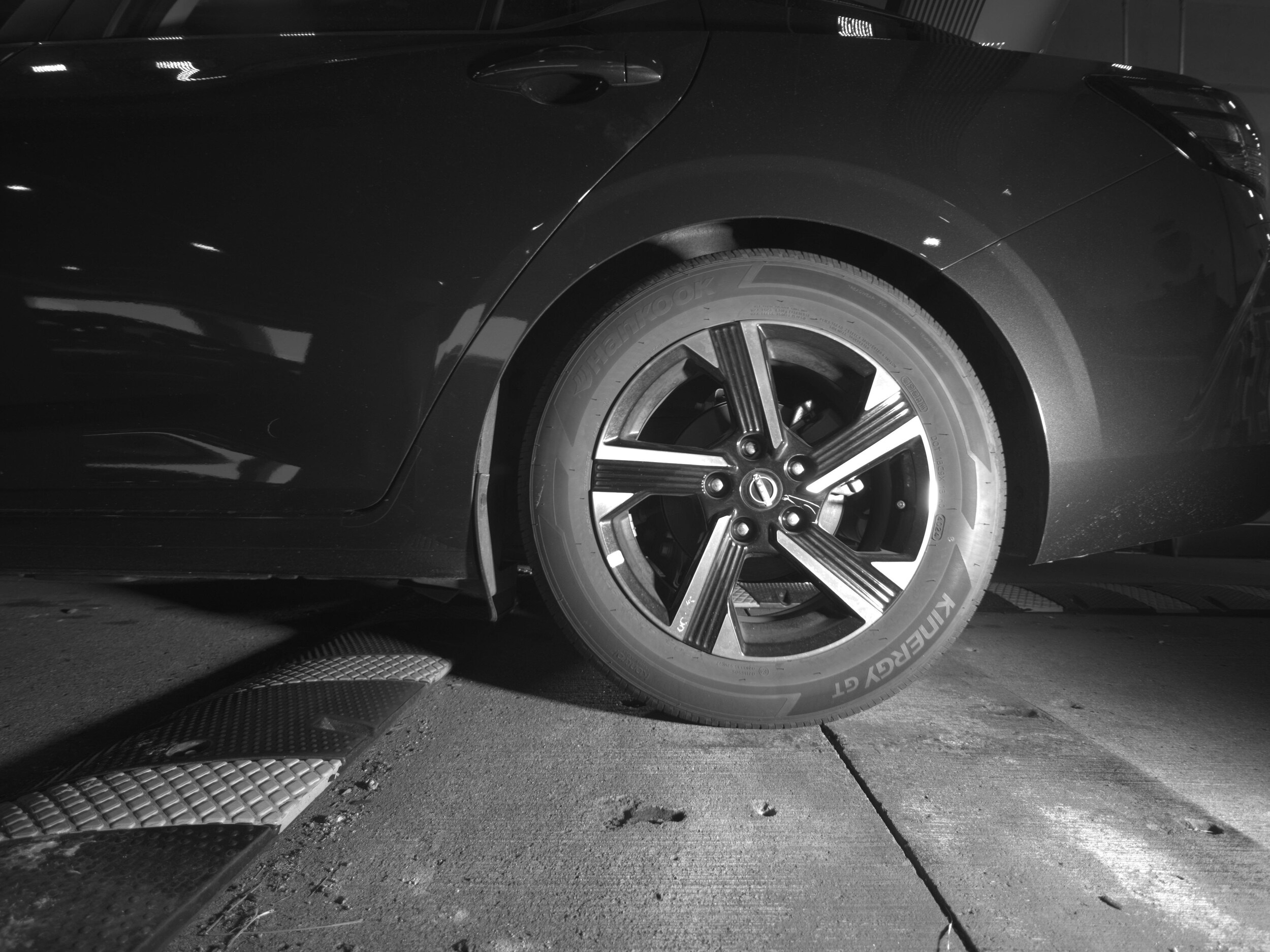 Thumbnail: 2025 Nissan Sentra - 14