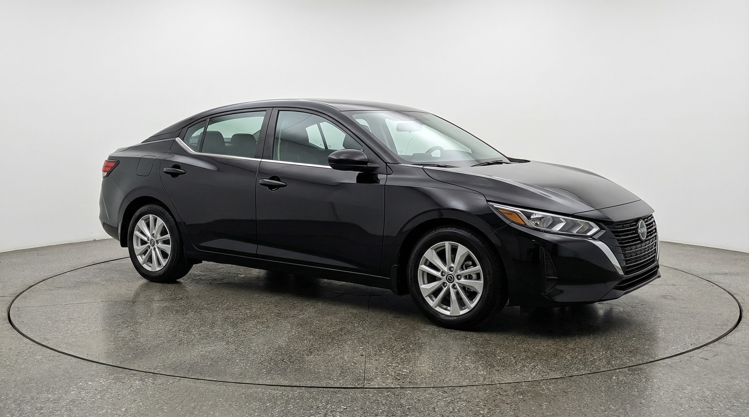 Thumbnail: 2025 Nissan Sentra - 1