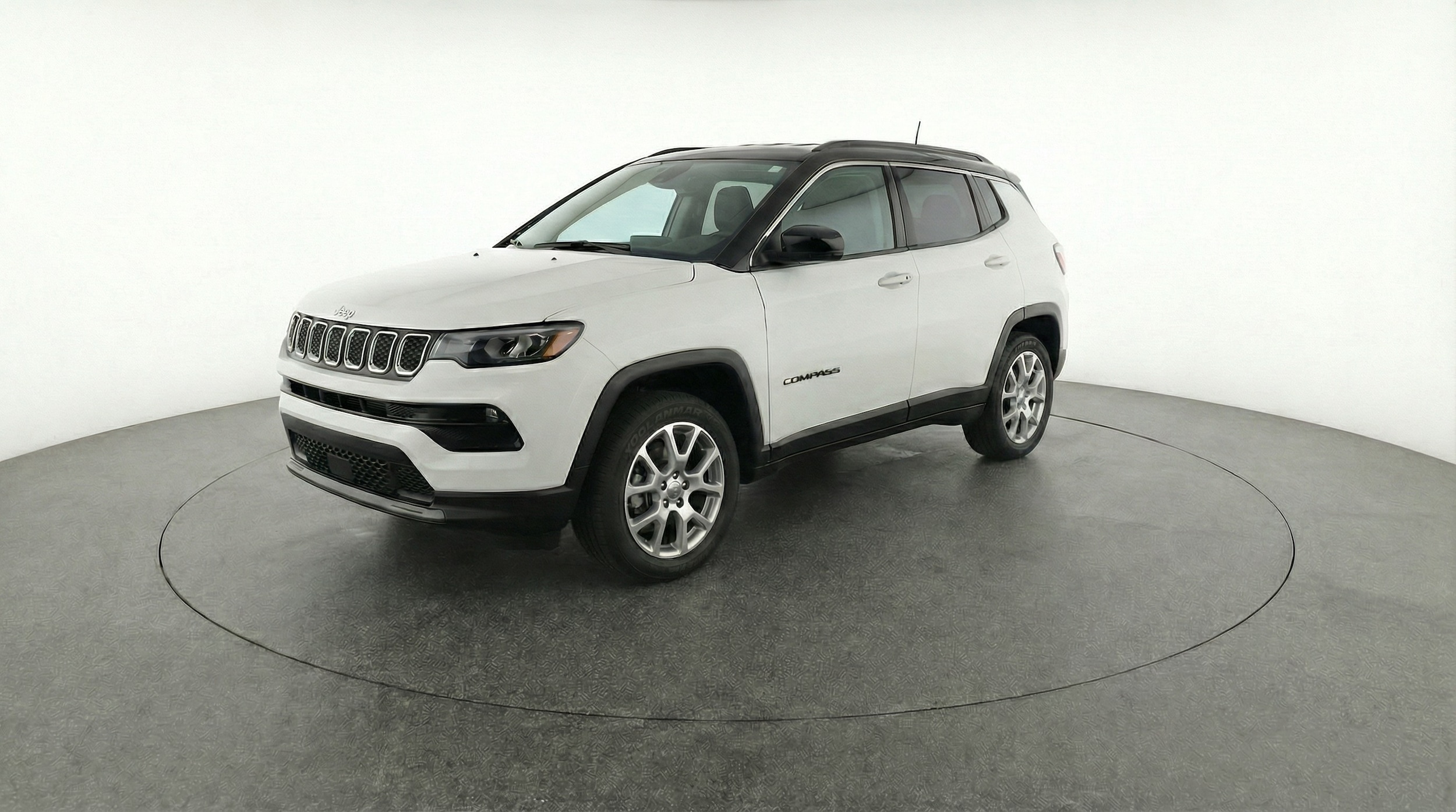 Thumbnail: 2025 Jeep Compass - 3