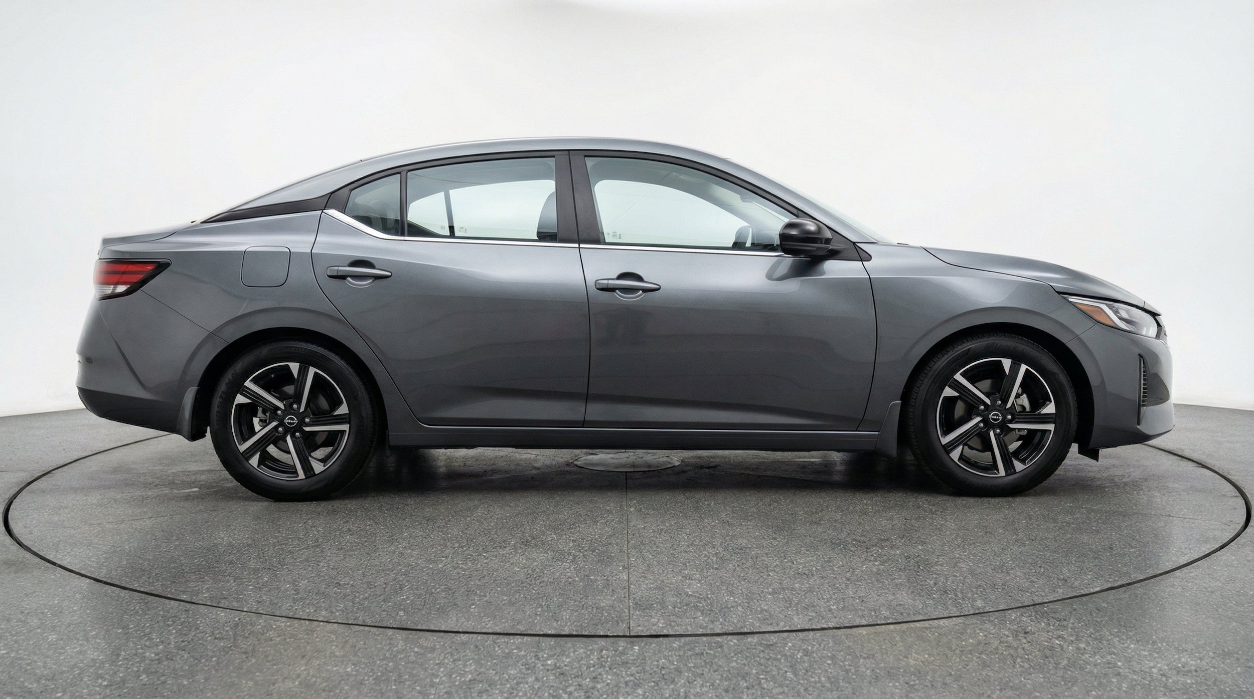 Thumbnail: 2025 Nissan Sentra - 11