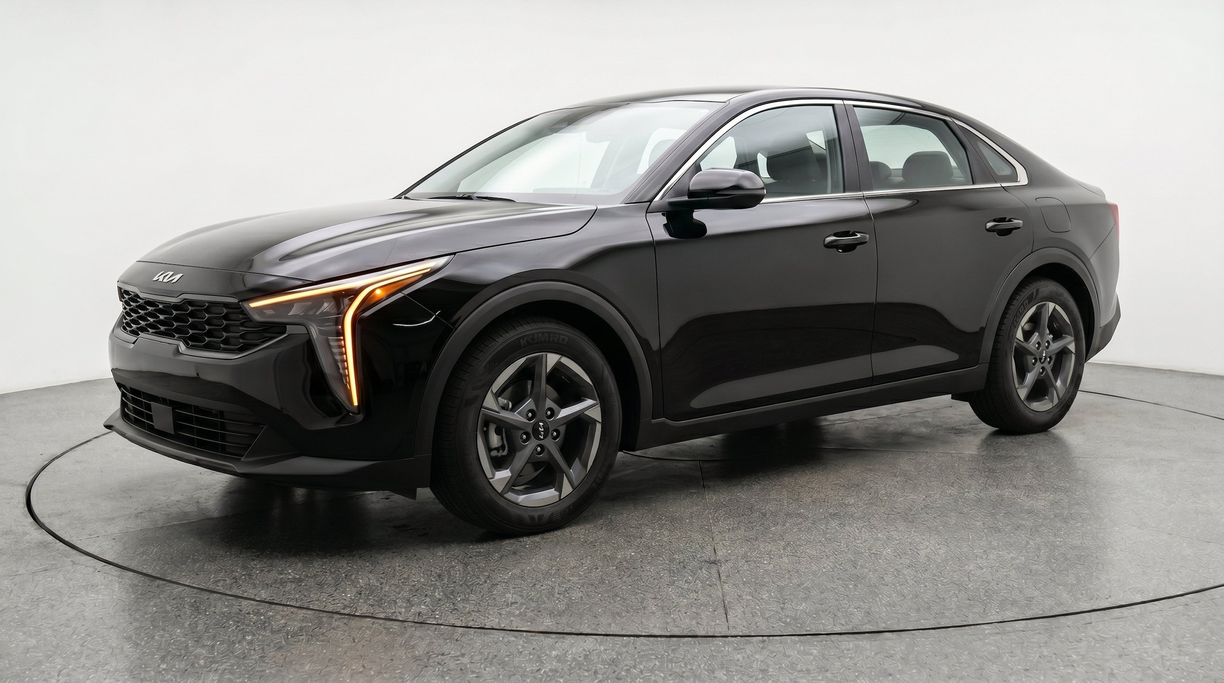 Thumbnail: 2026 Kia K4 - 3