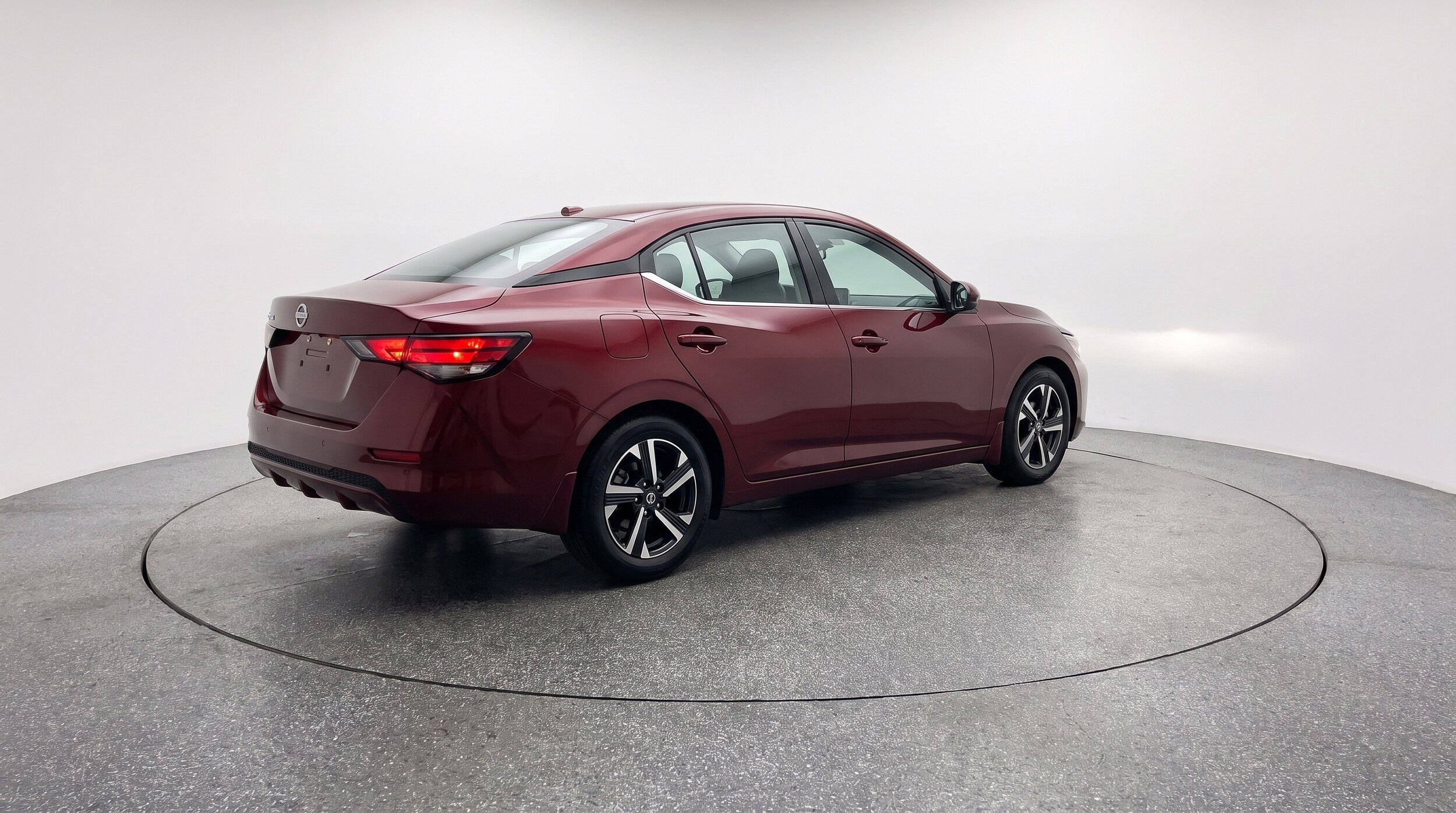 Thumbnail: 2025 Nissan Sentra - 9