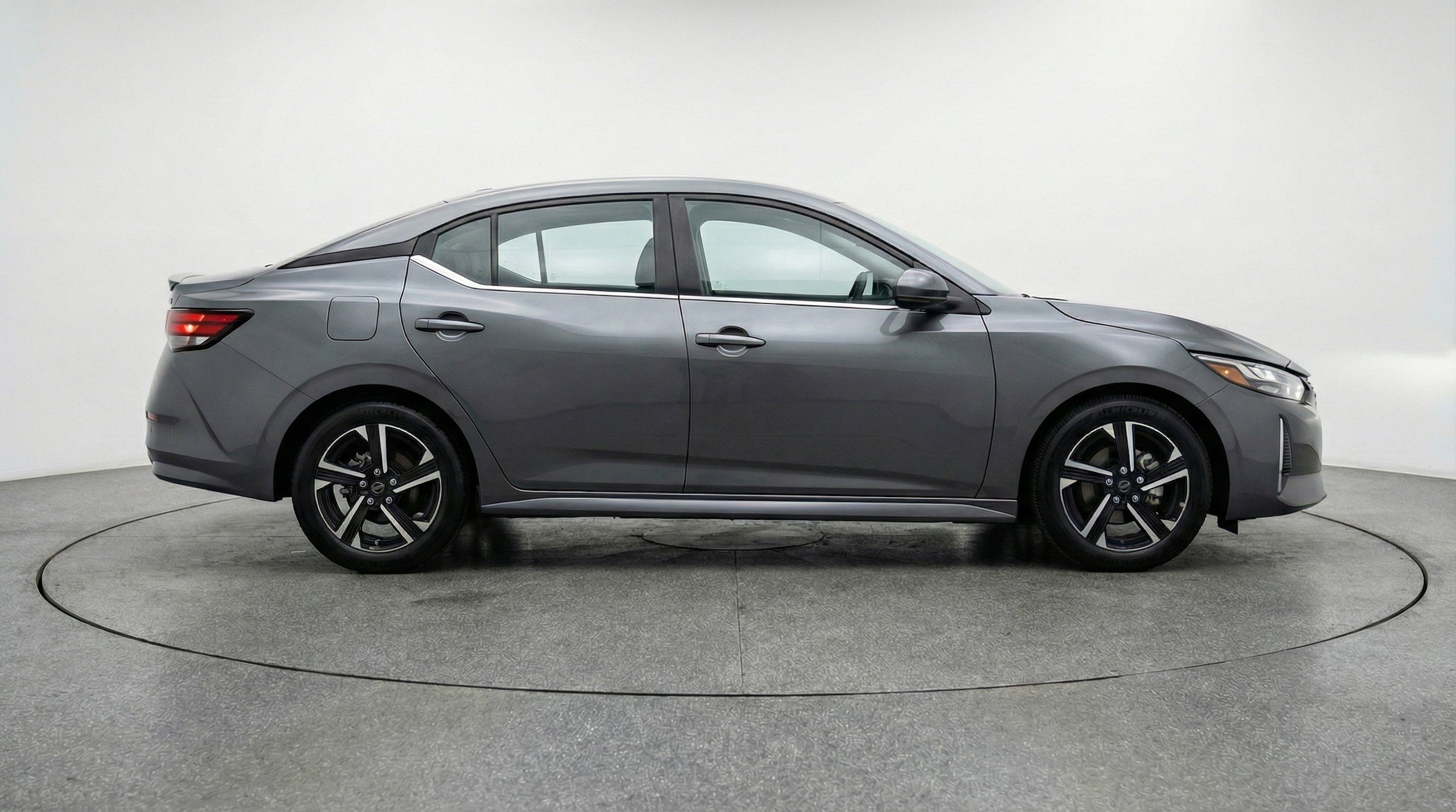 Thumbnail: 2025 Nissan Sentra - 11