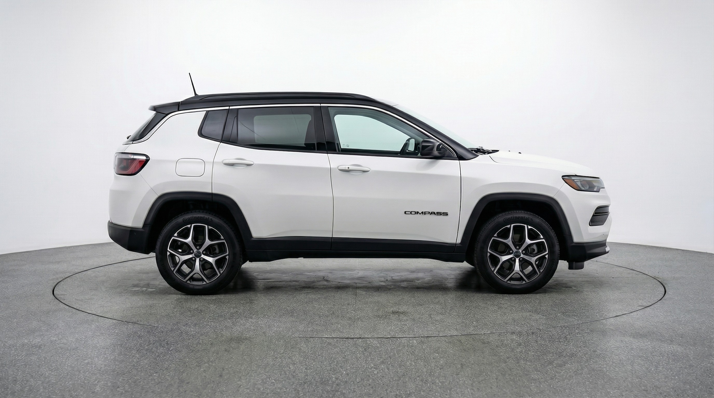 Thumbnail: 2025 Jeep Compass - 8