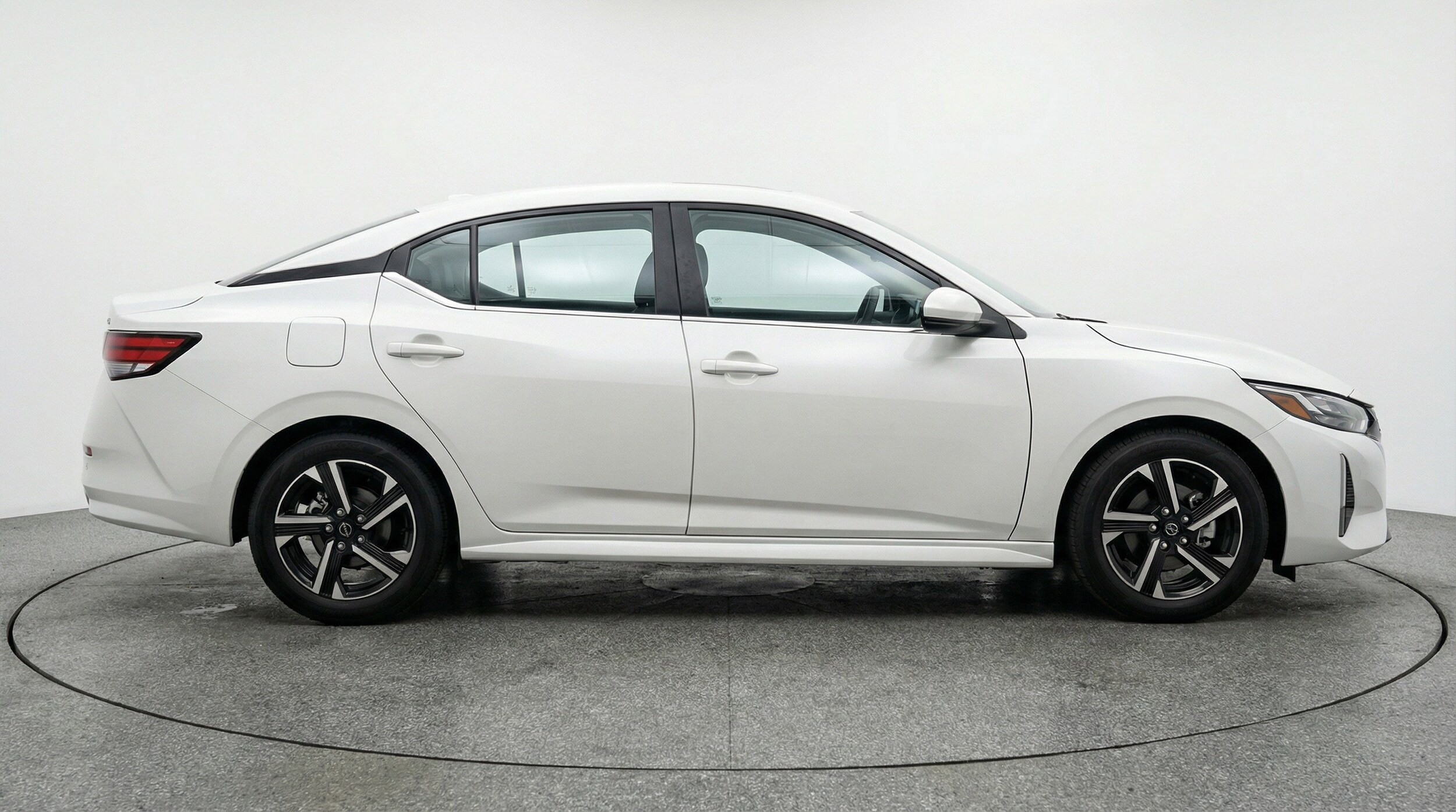 Thumbnail: 2025 Nissan Sentra - 11