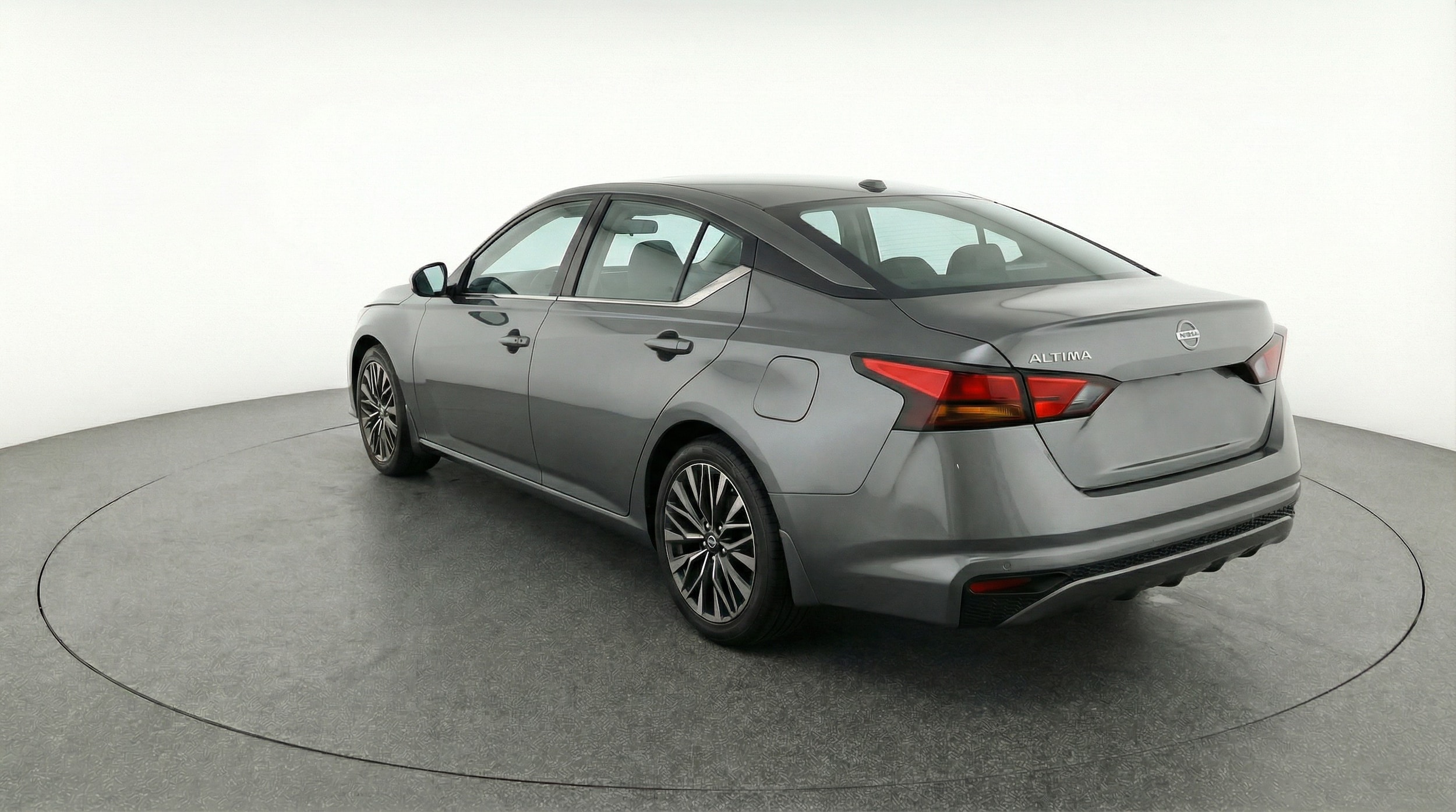 Thumbnail: 2025 Nissan Altima - 5