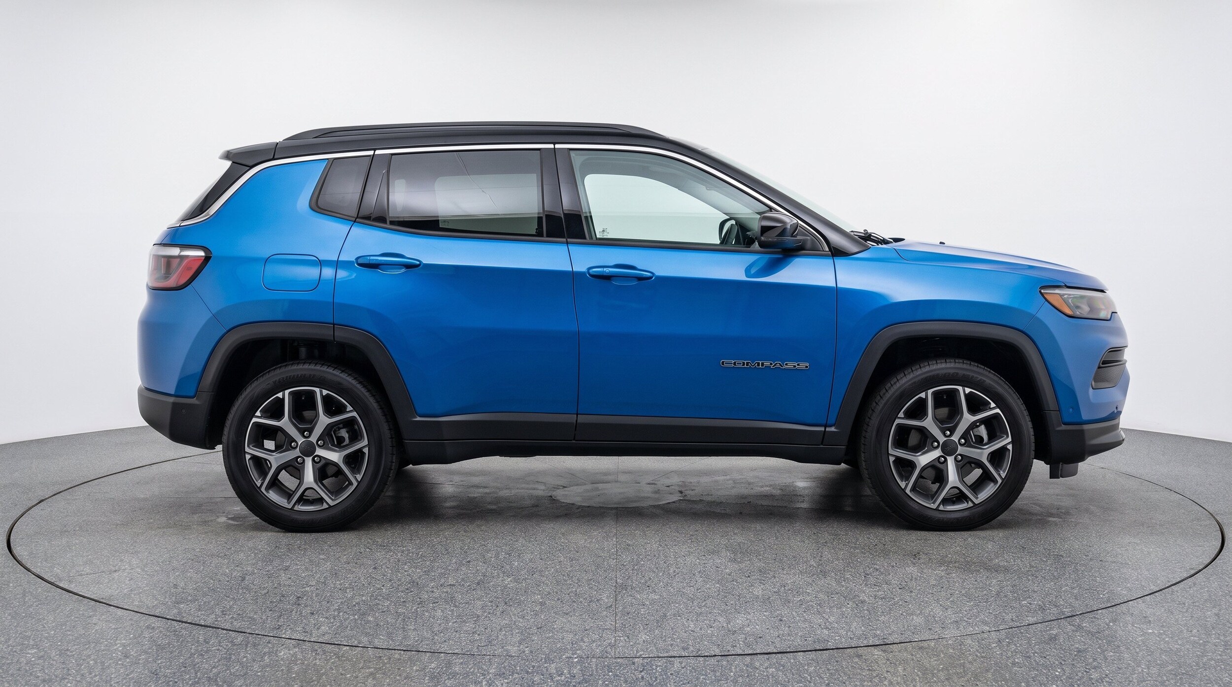 Thumbnail: 2025 Jeep Compass - 10