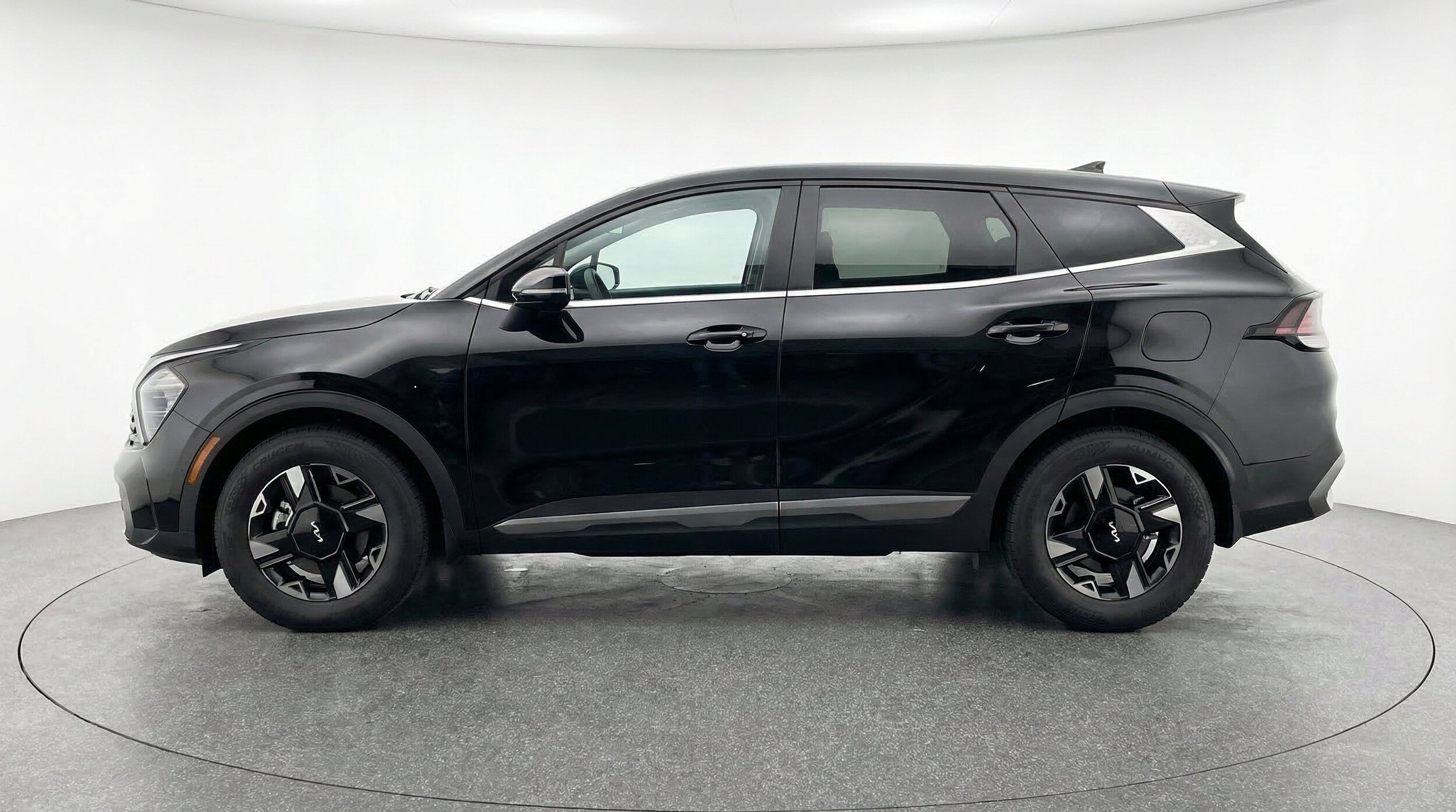 Thumbnail: 2026 Kia Sportage - 5